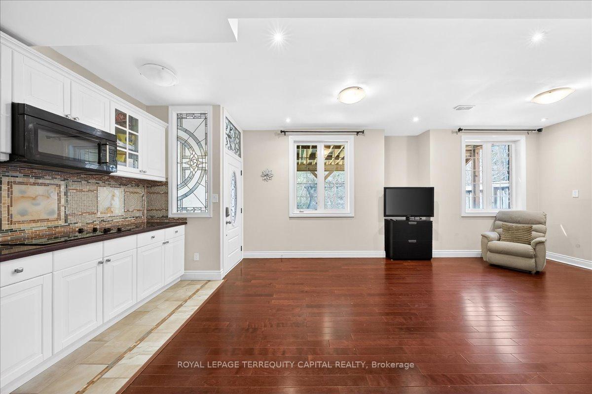 Photo 37 of 147 Lady Nadia Drive, Vaughan, Maple — HOMEH