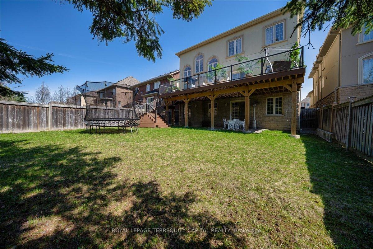 Photo 45 of 147 Lady Nadia Drive, Vaughan, Maple — HOMEH