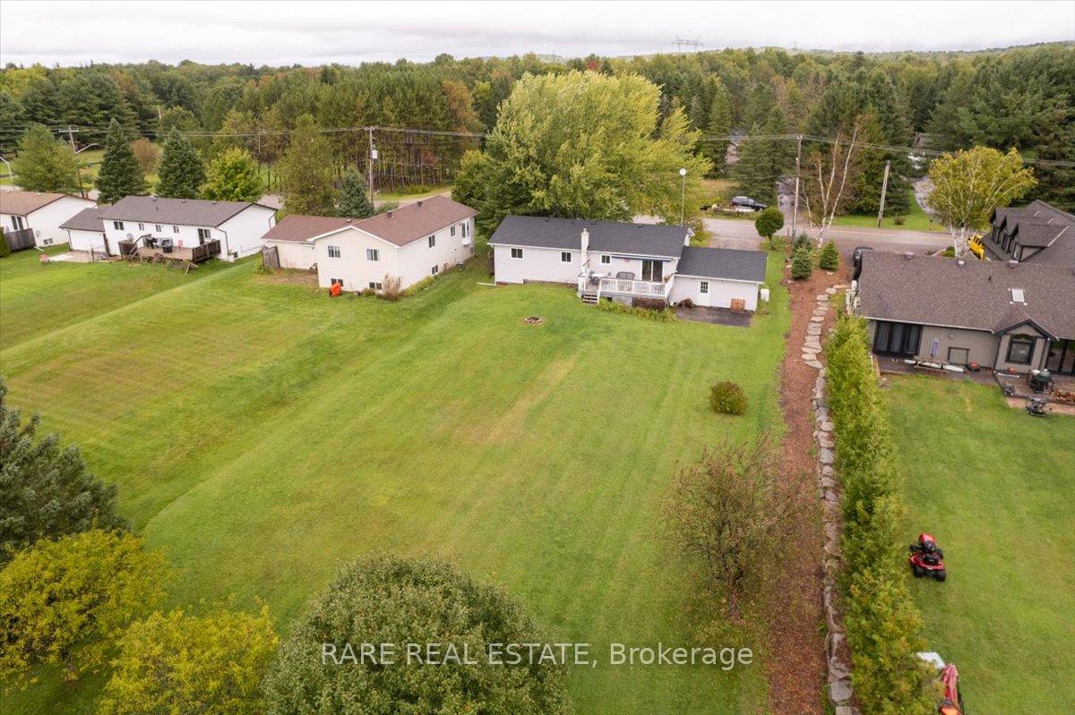 Photo 2 of 66 Scarlett Line, Springwater, Hillsdale — HOMEH