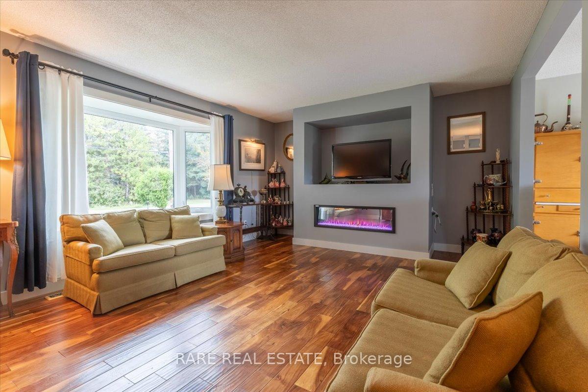 Photo 7 of 66 Scarlett Line, Springwater, Hillsdale — HOMEH