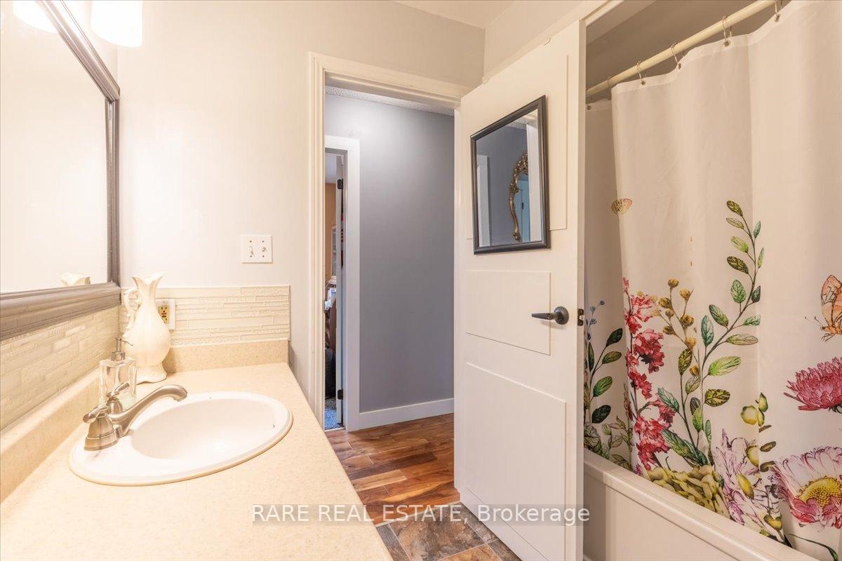 Photo 11 of 66 Scarlett Line, Springwater, Hillsdale — HOMEH