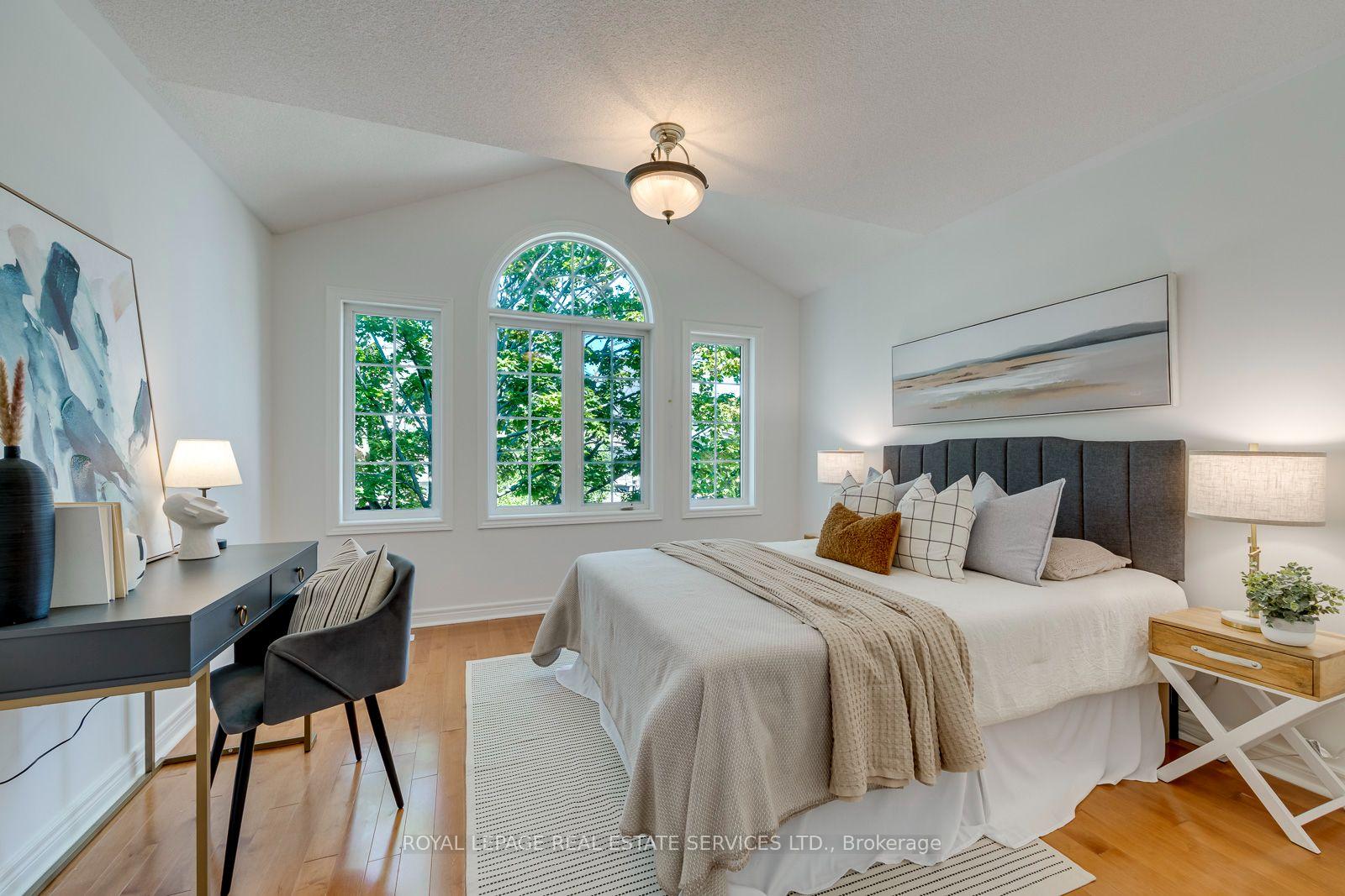Photo 34 of 2116 Blackforest Crescent, Oakville, Westmount — HOMEH
