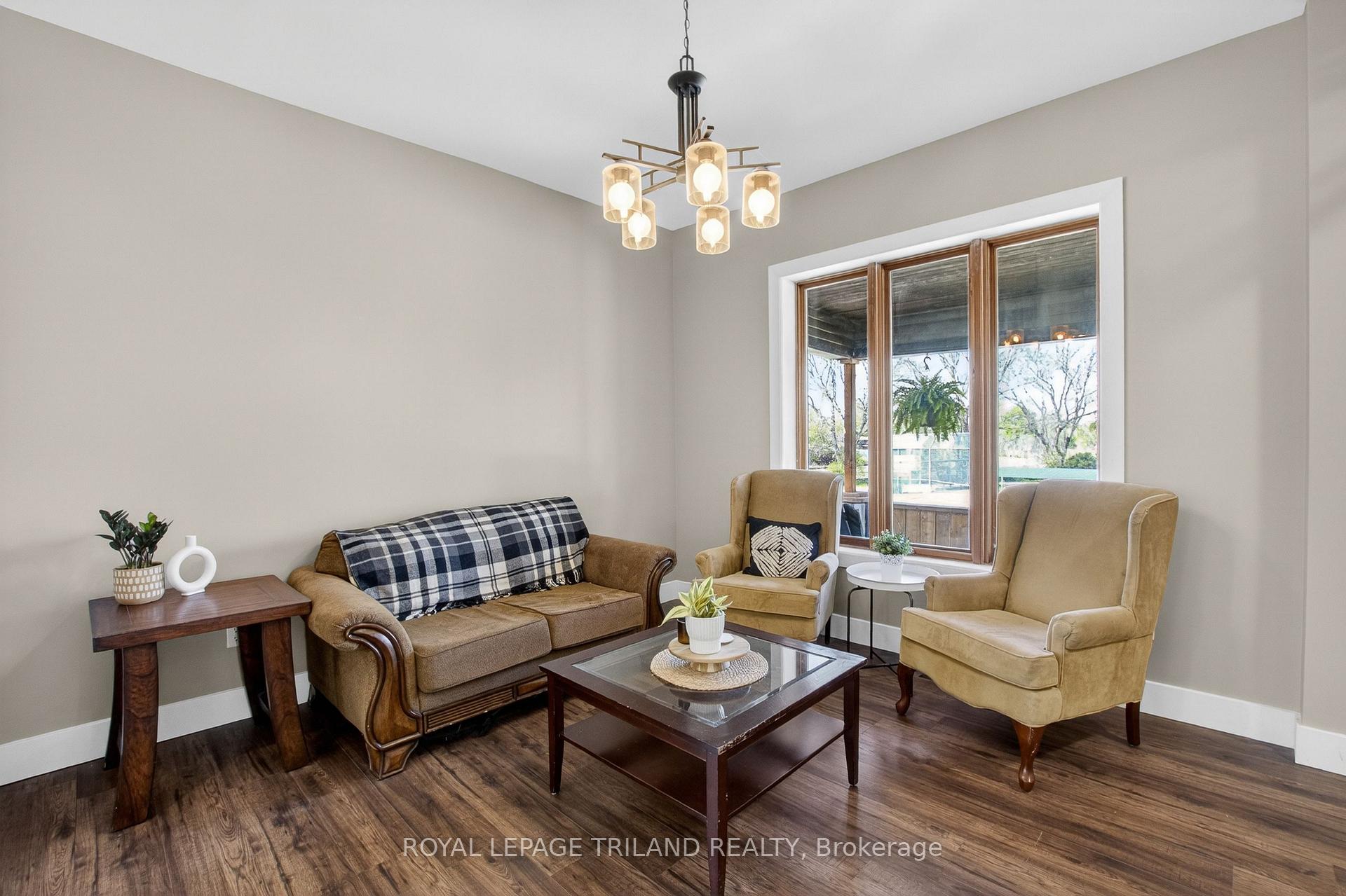 Photo 22 of 73 Hughes Street, St. Thomas — HOMEH