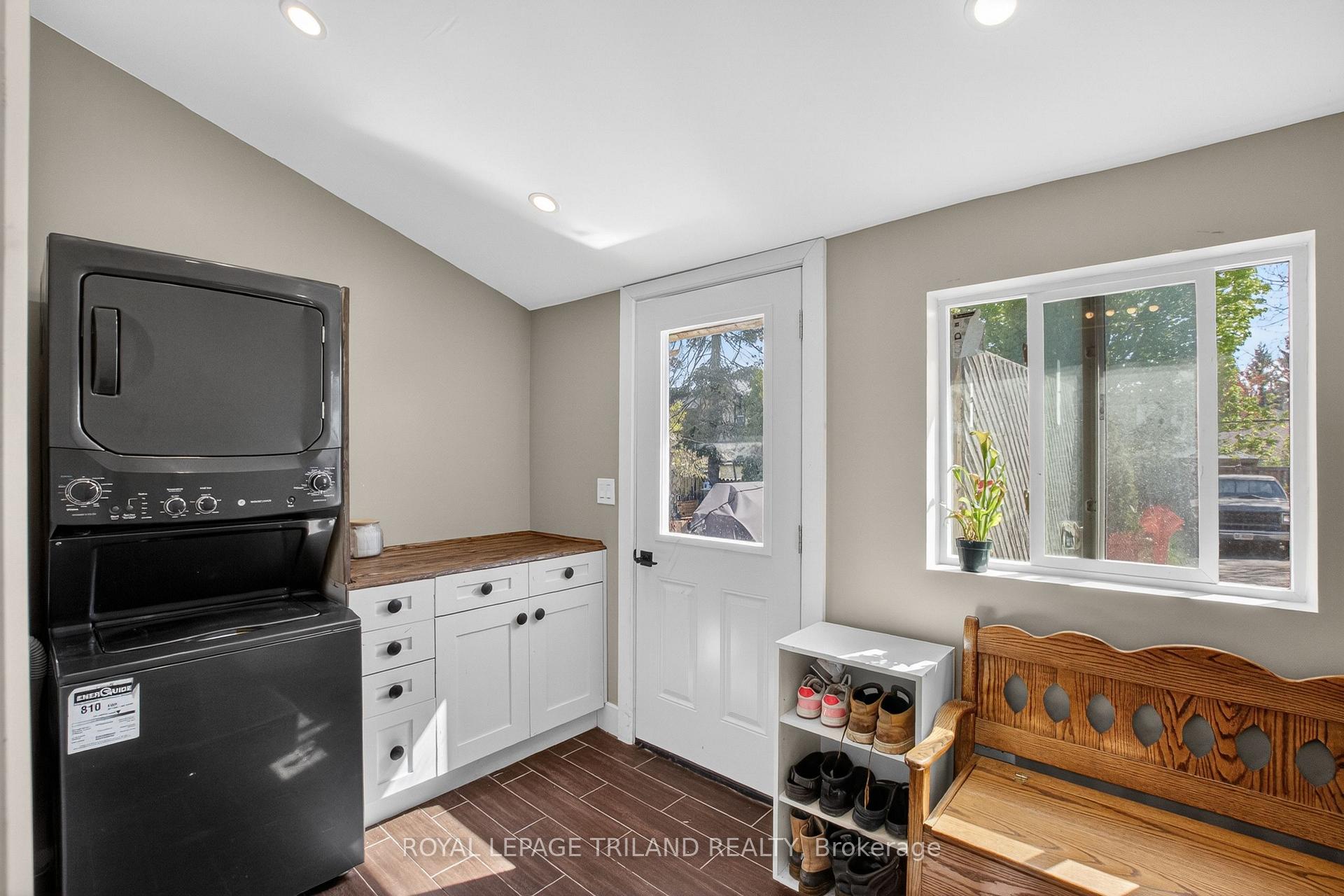 Photo 25 of 73 Hughes Street, St. Thomas — HOMEH