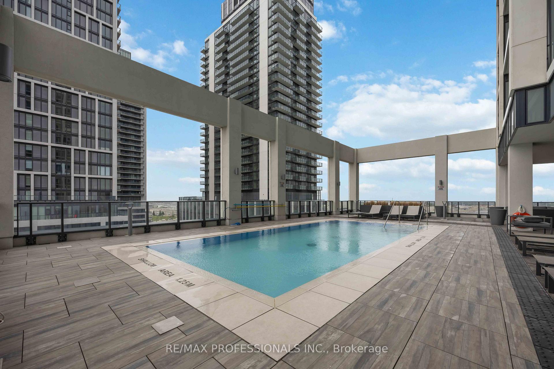 Photo 29 of Unit 522, 9000 Jane Street, Vaughan, Concord — HOMEH