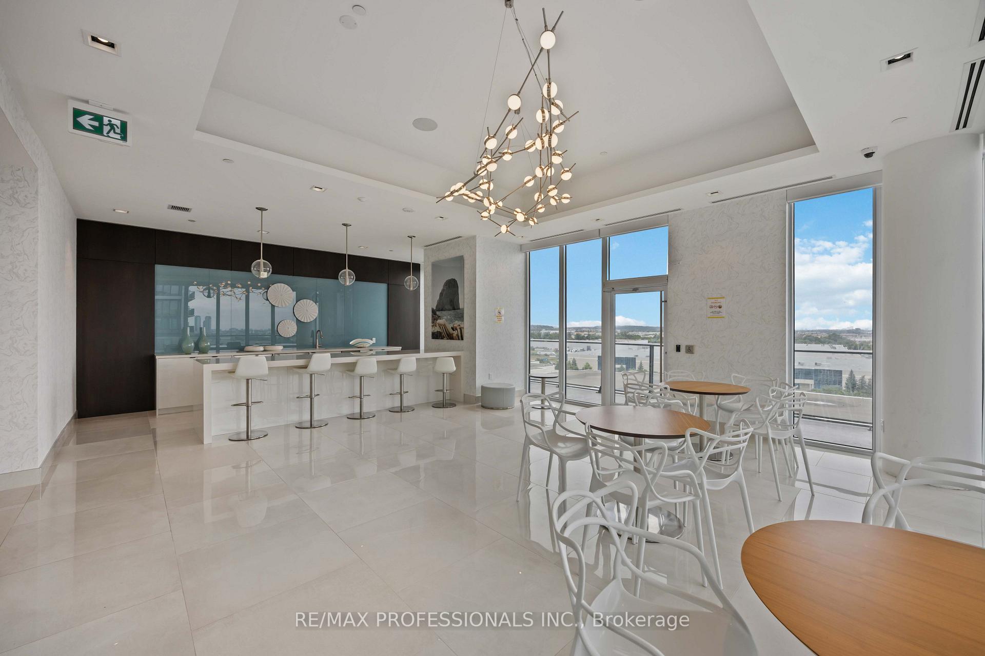 Photo 30 of Unit 522, 9000 Jane Street, Vaughan, Concord — HOMEH