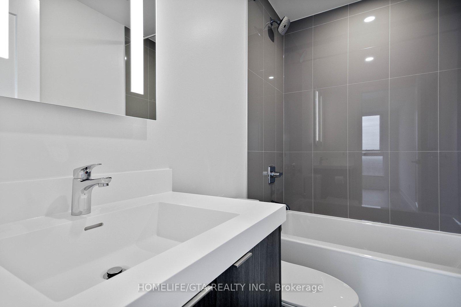 Photo 32 of Unit 2202, 60 Central Park Roadway, Etobicoke, Islington-City Centre West — HOMEH