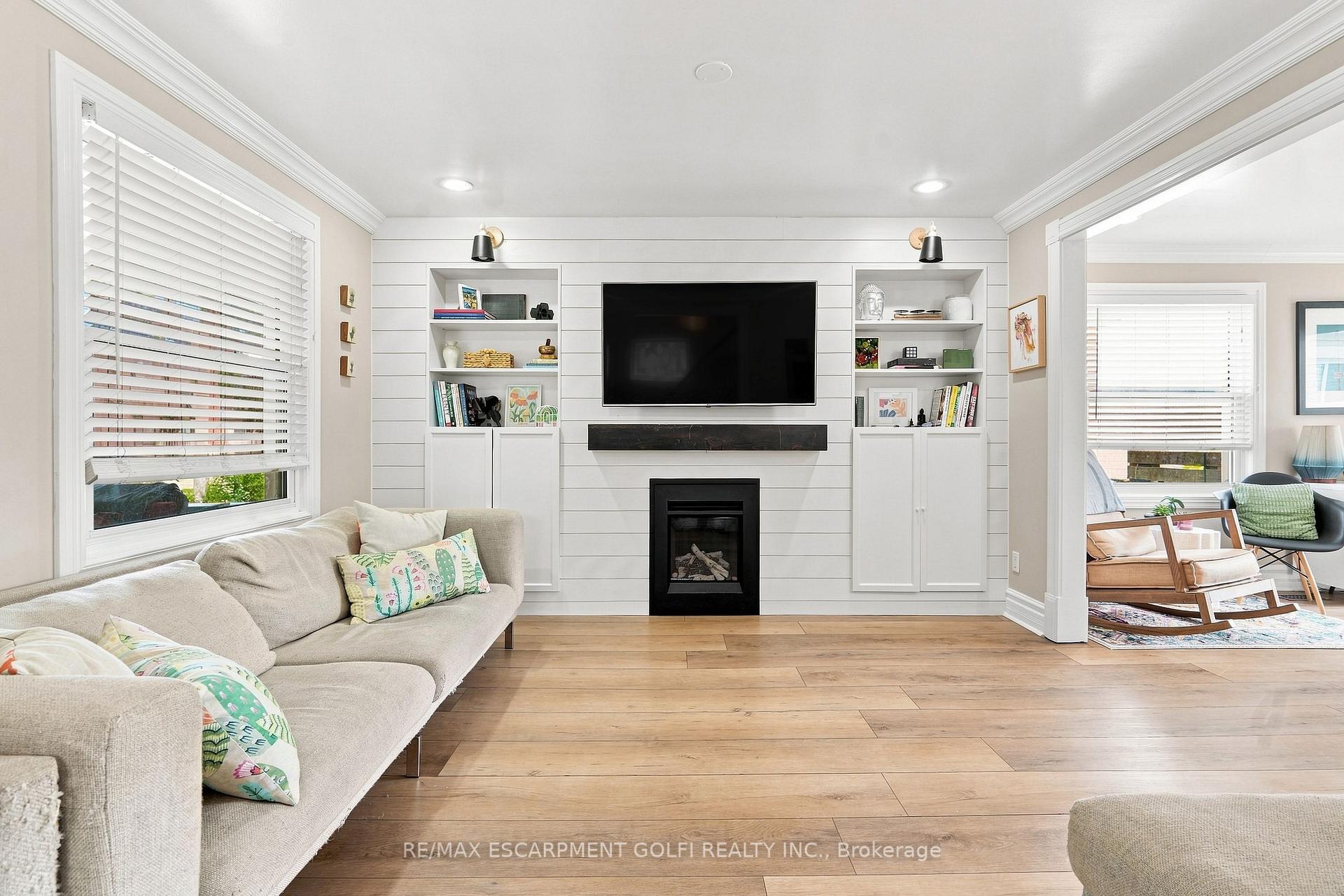 Photo 7 of 4313 Central Avenue, Lincoln, Beamsville — HOMEH