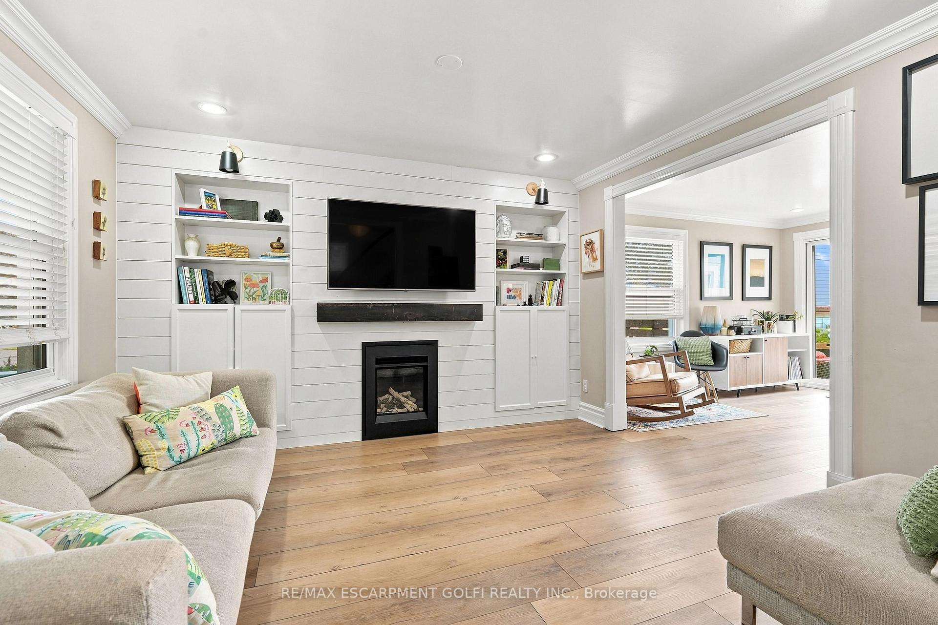 Photo 8 of 4313 Central Avenue, Lincoln, Beamsville — HOMEH