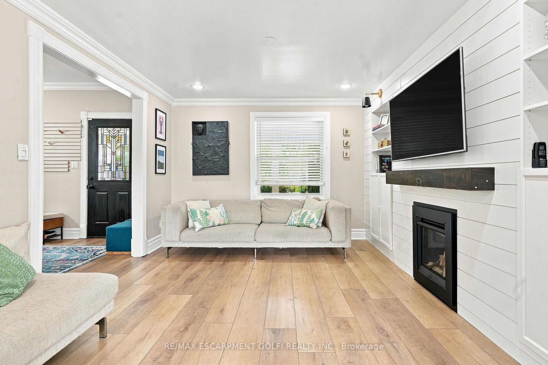 Photo 9 of 4313 Central Avenue, Lincoln, Beamsville — HOMEH