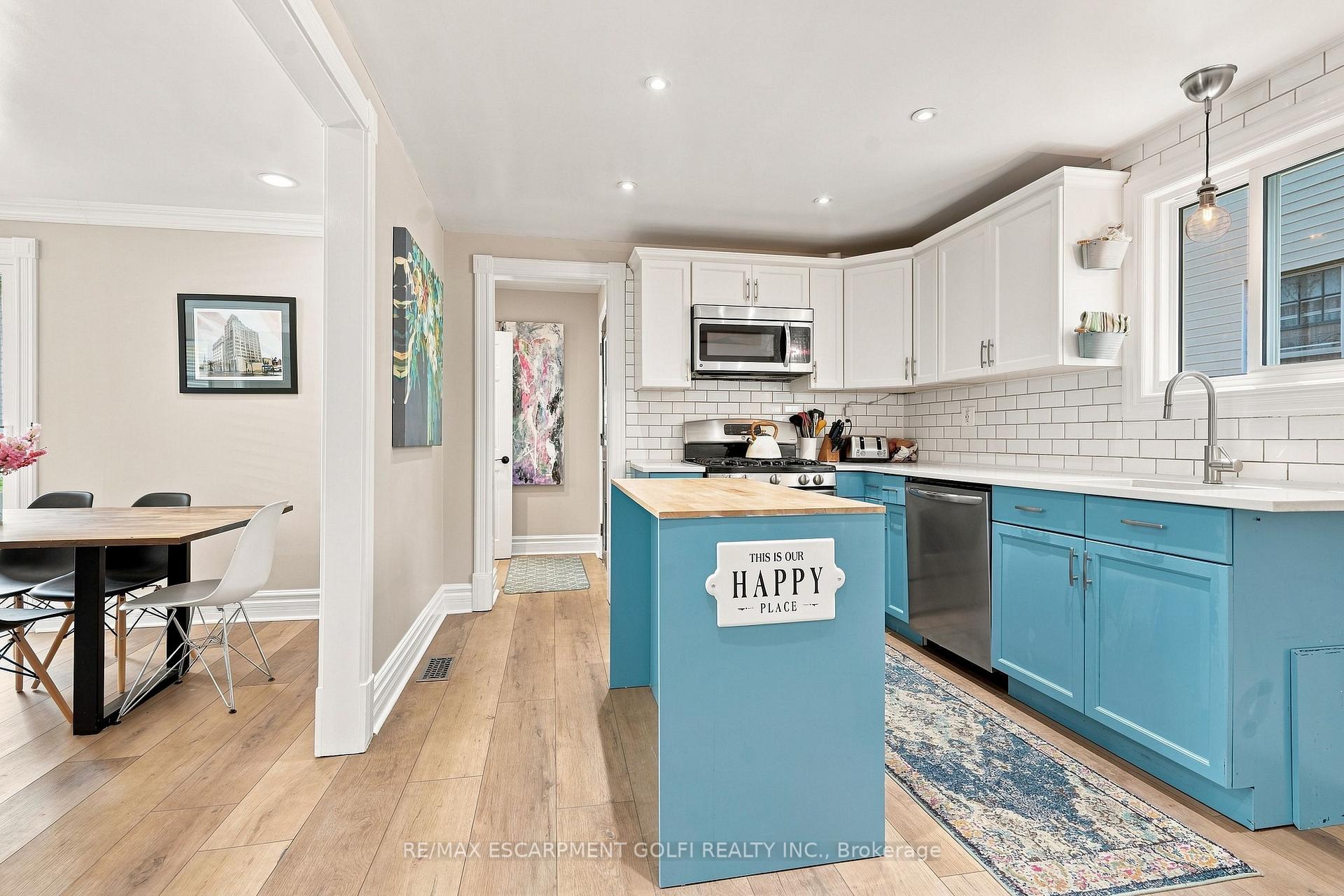 Photo 14 of 4313 Central Avenue, Lincoln, Beamsville — HOMEH
