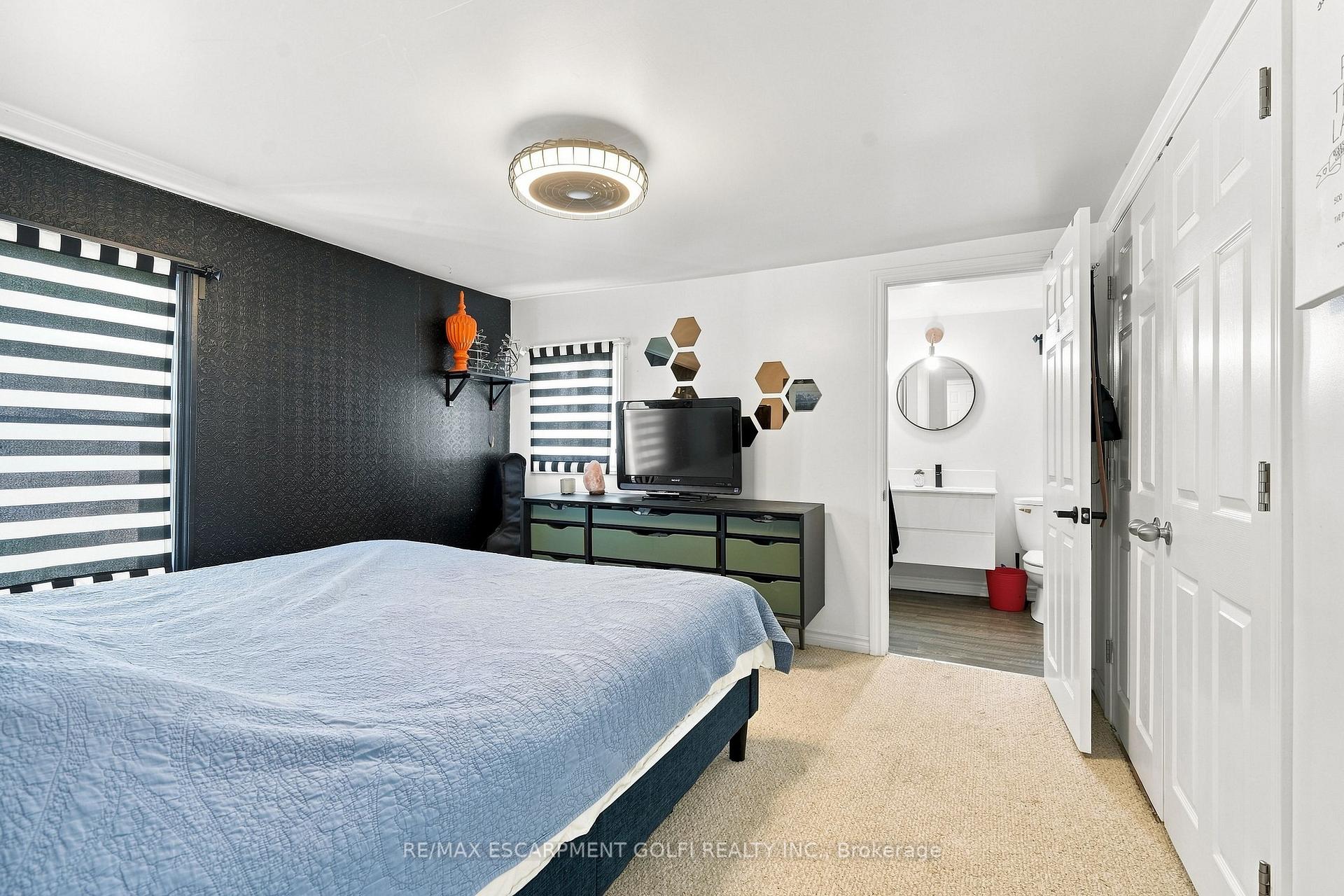 Photo 26 of 4313 Central Avenue, Lincoln, Beamsville — HOMEH