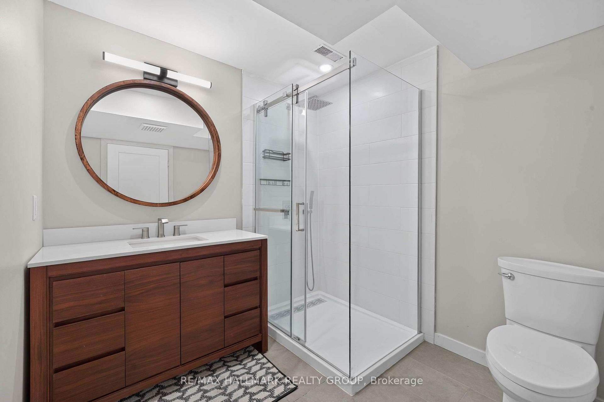 Photo 37 of 1038 Arnot Road, Ottawa, Courtland Park — HOMEH