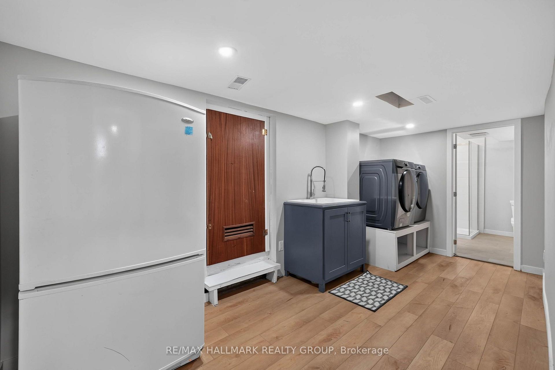 Photo 38 of 1038 Arnot Road, Ottawa, Courtland Park — HOMEH
