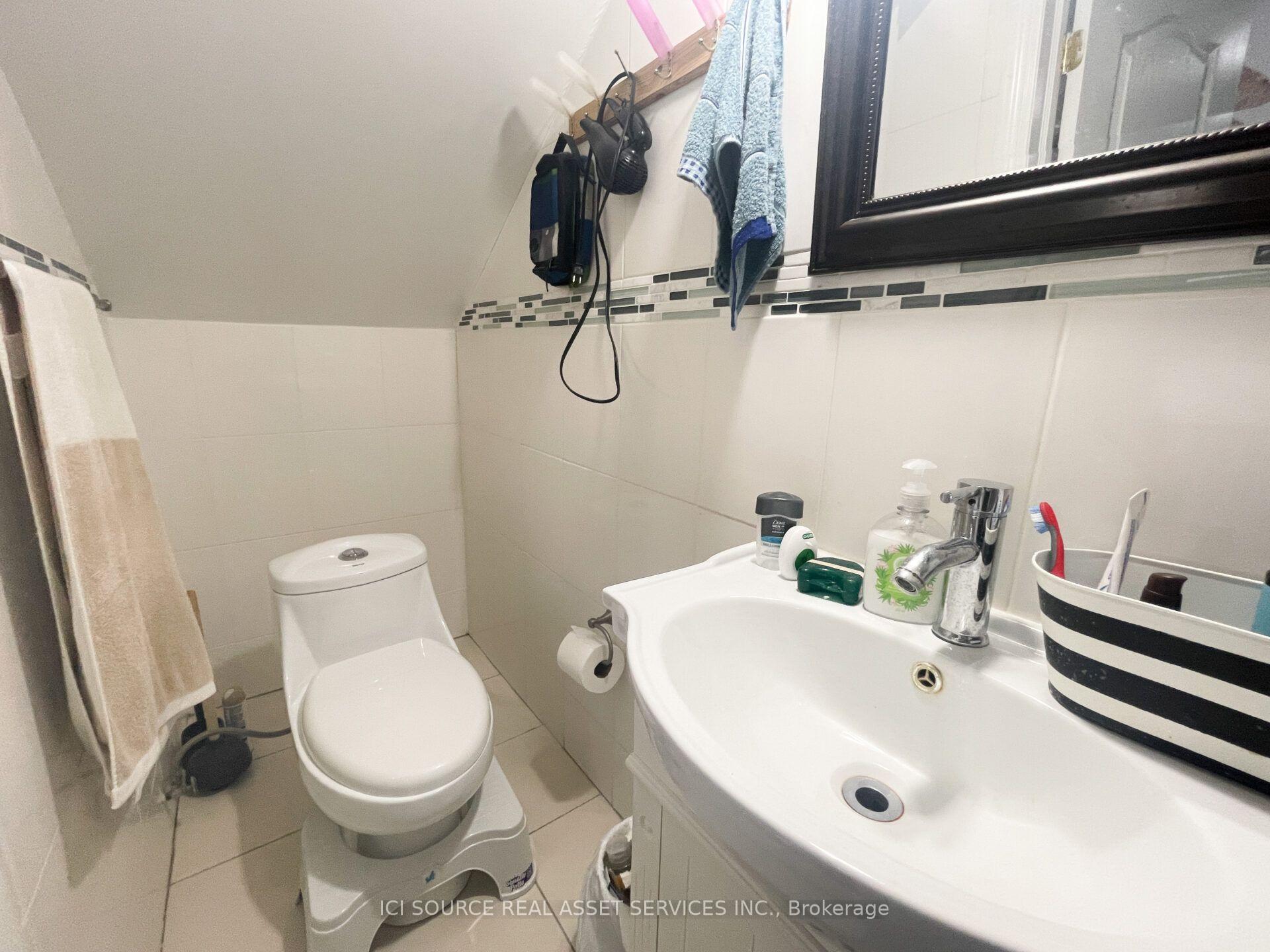 Photo 15 of Unit 2nd & 3rd Floor, 167 Markham Street, Toronto, Trinity-Bellwoods — HOMEH