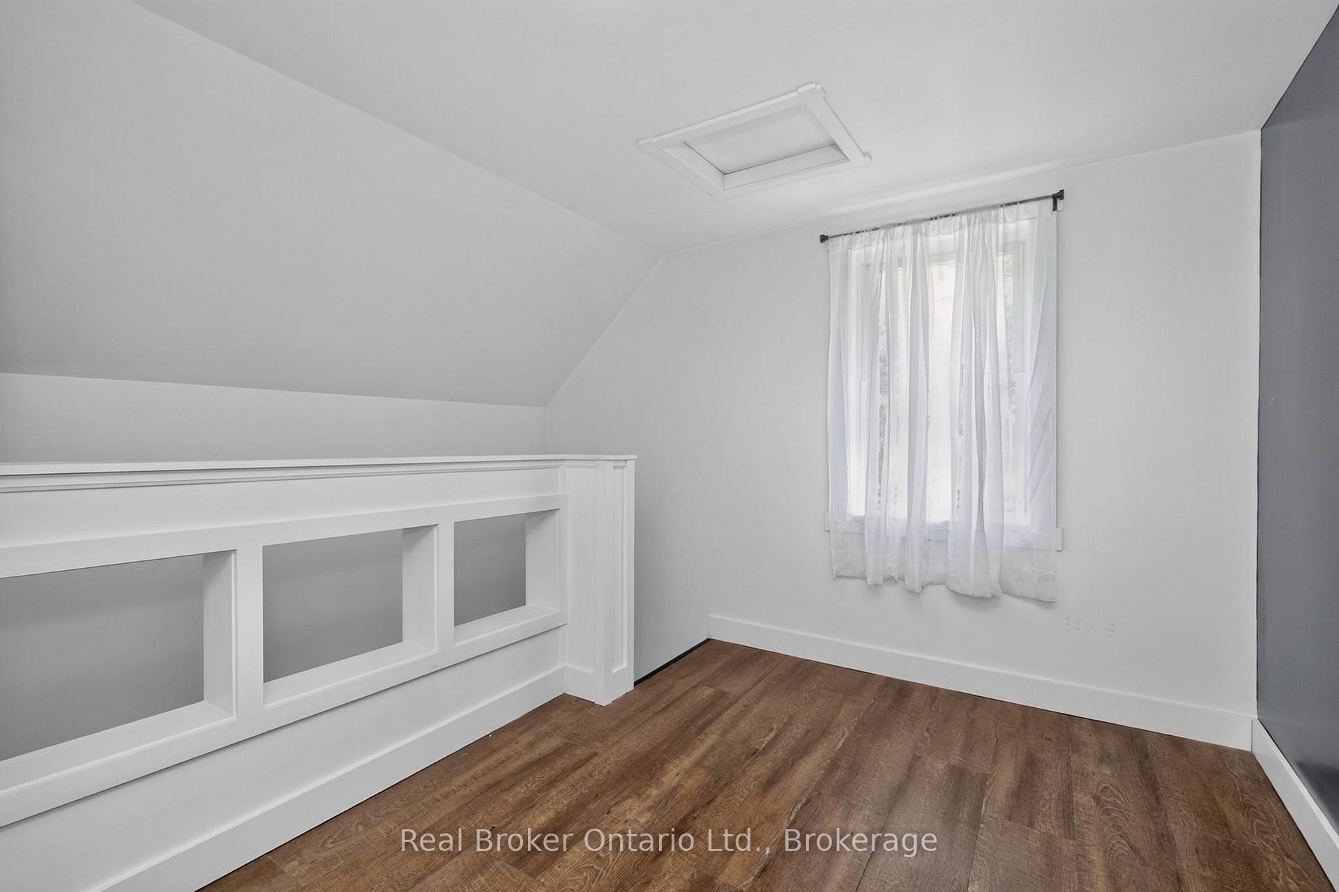 Photo 14 of 44 Balm Beach Road W, Tiny, Perkinsfield — HOMEH