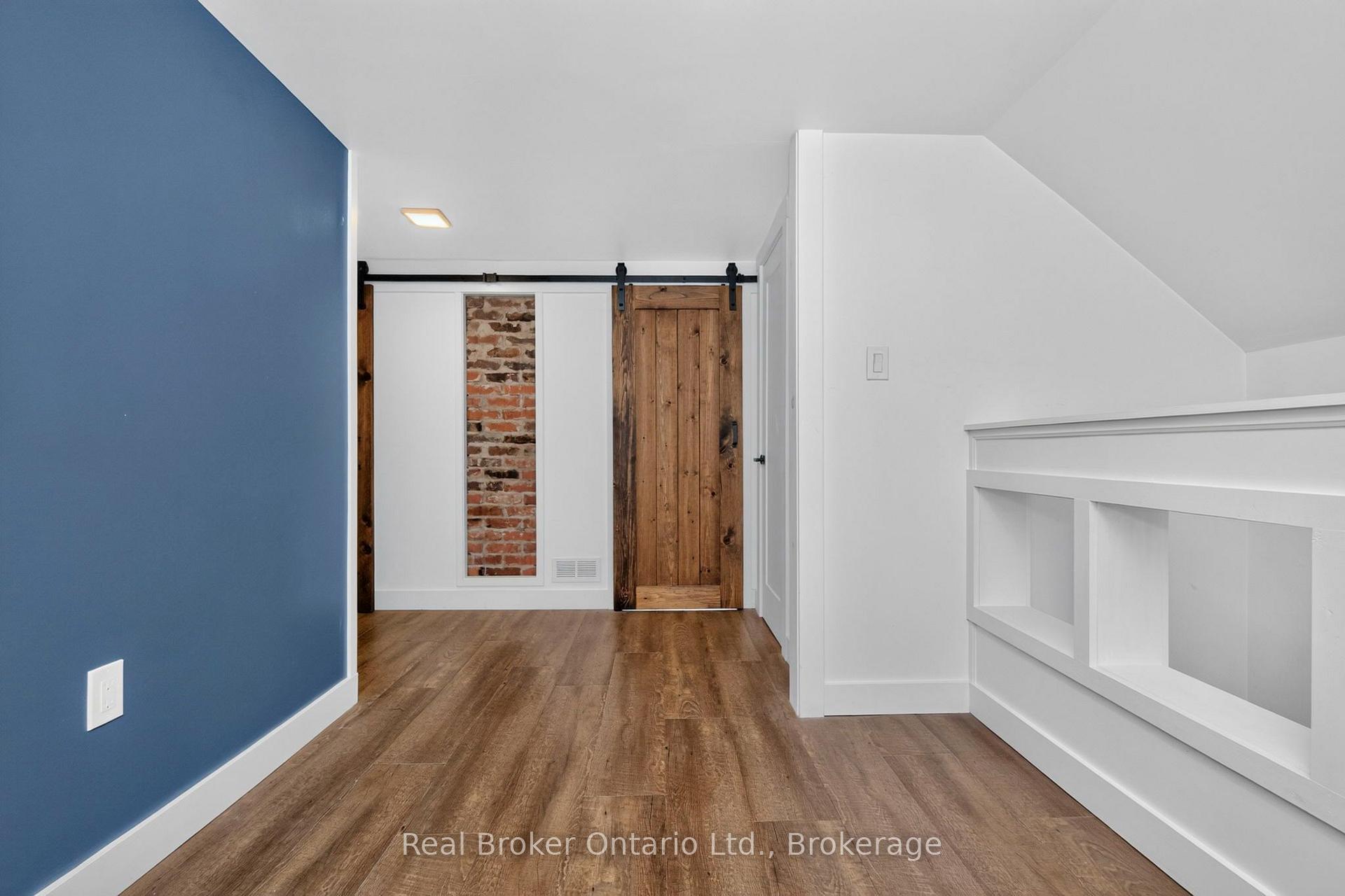 Photo 15 of 44 Balm Beach Road W, Tiny, Perkinsfield — HOMEH