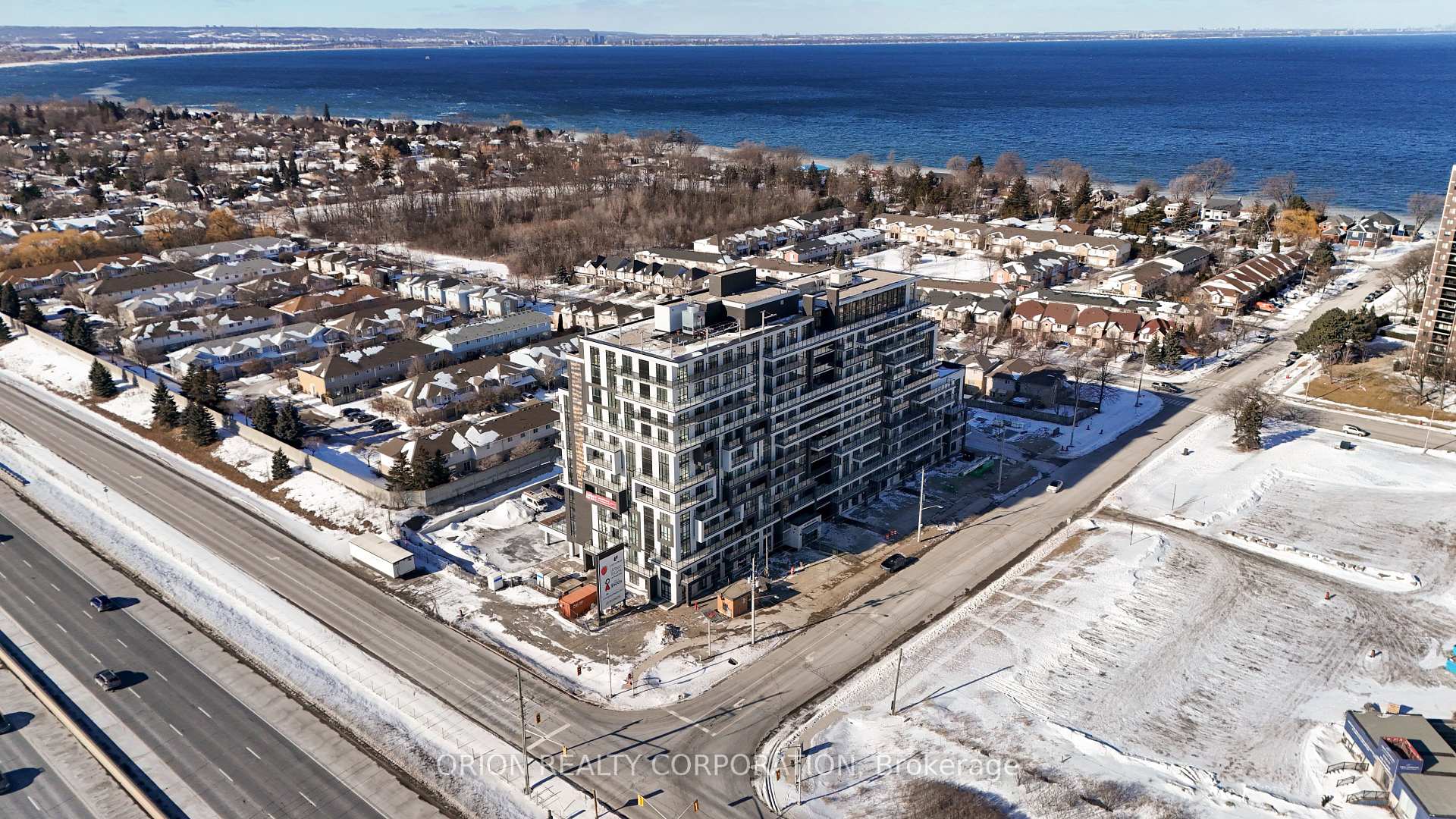 Photo 1 of Unit 618, 461 Green Road, Hamilton, Lakeshore — HOMEH