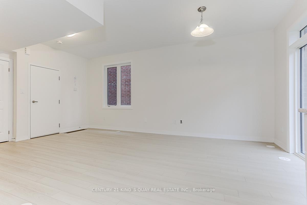 Photo 8 of 98 Carneros Way, Markham, Cedar Grove — HOMEH
