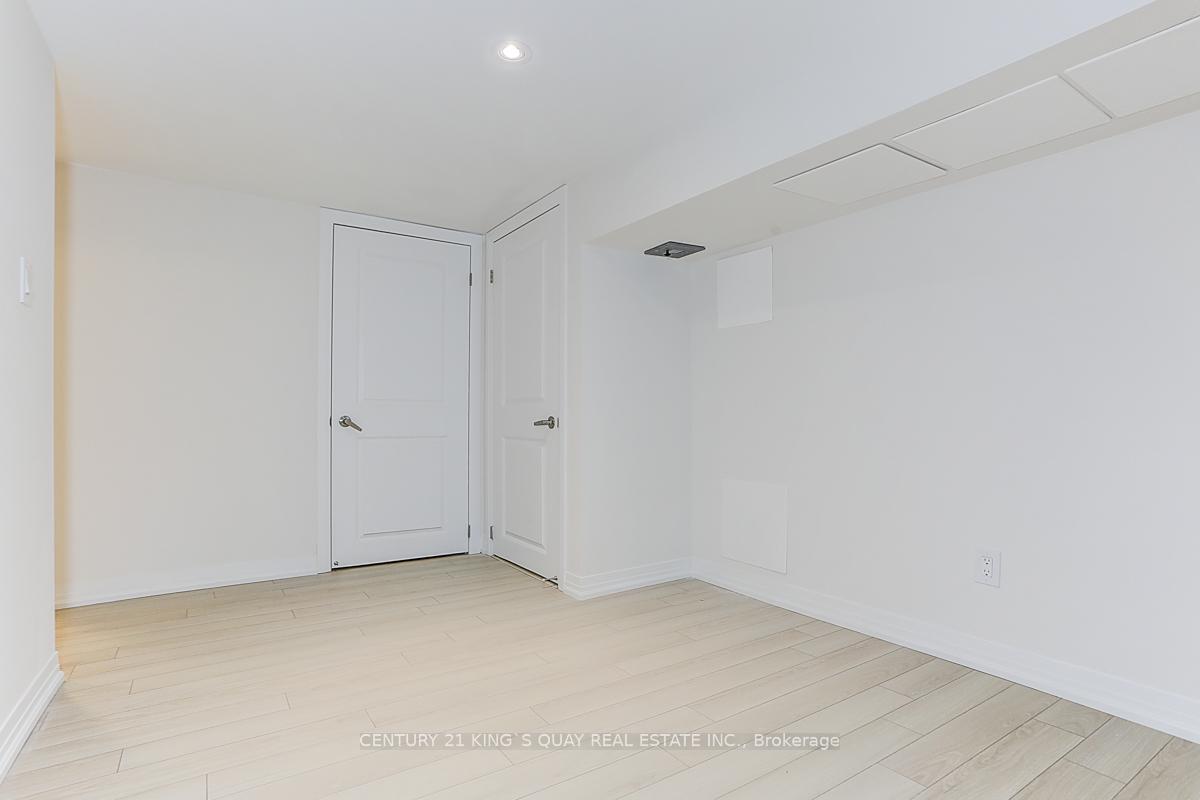 Photo 11 of 98 Carneros Way, Markham, Cedar Grove — HOMEH