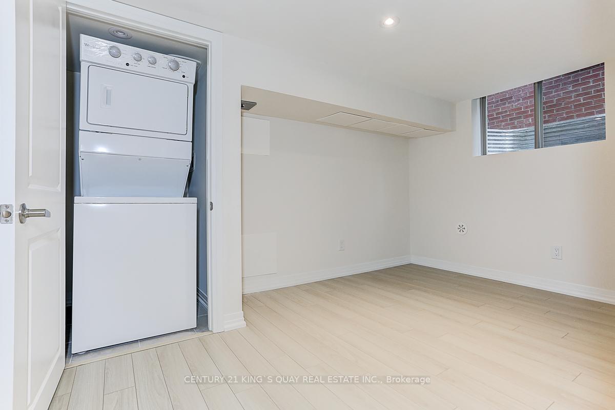Photo 12 of 98 Carneros Way, Markham, Cedar Grove — HOMEH