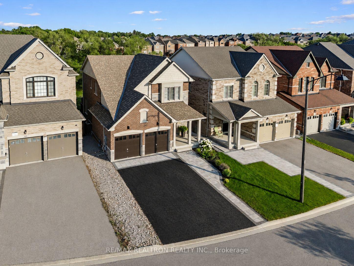 Front of 58 Sharonview Crescent