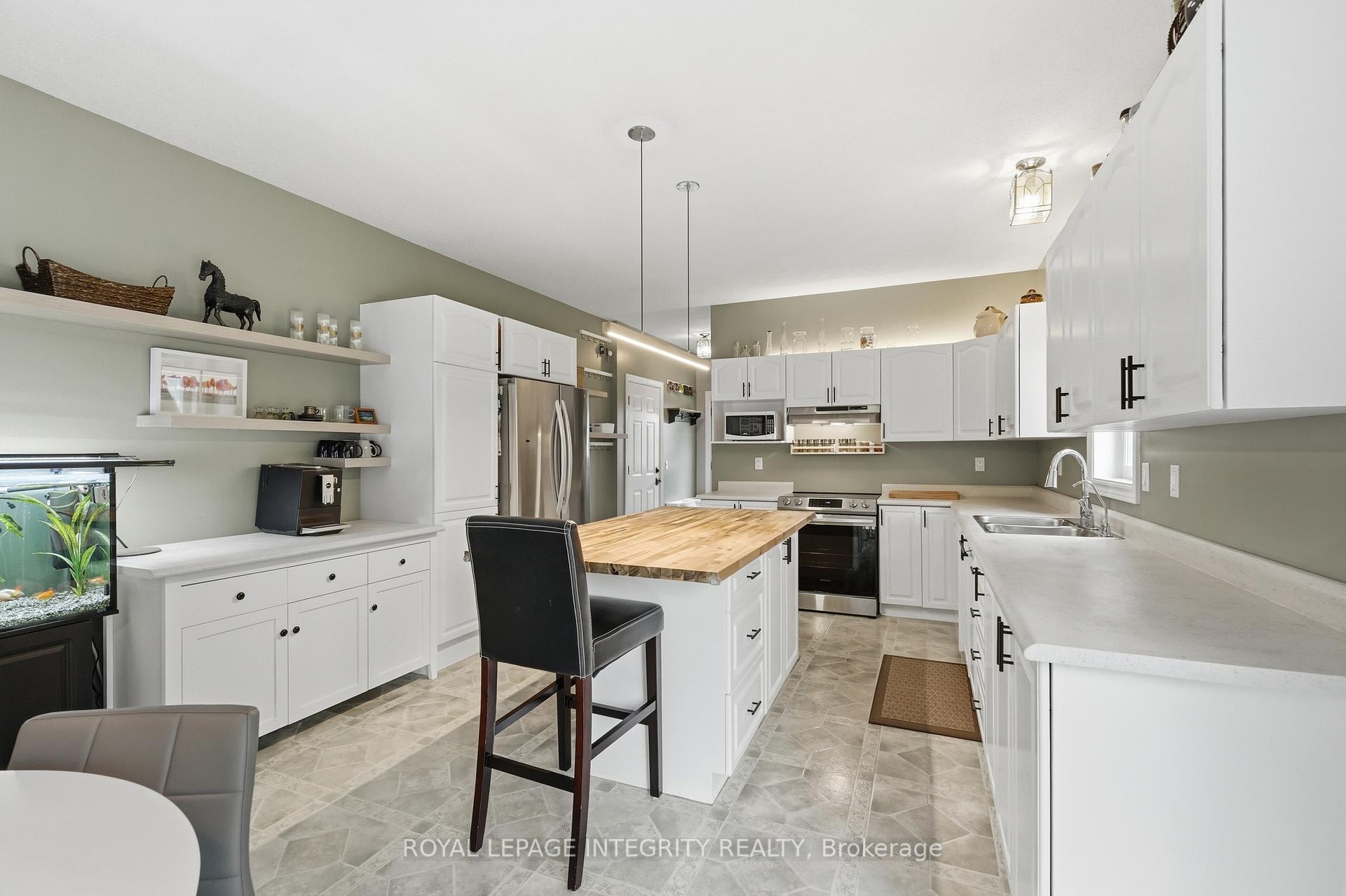 Photo 12 of 281 Frome Street, Ottawa, Fitzroy — HOMEH