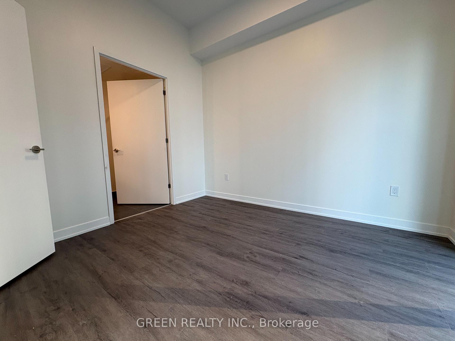 Photo 10 of Unit 401, 25 Gibbs Road, Etobicoke, Islington-City Centre West — HOMEH