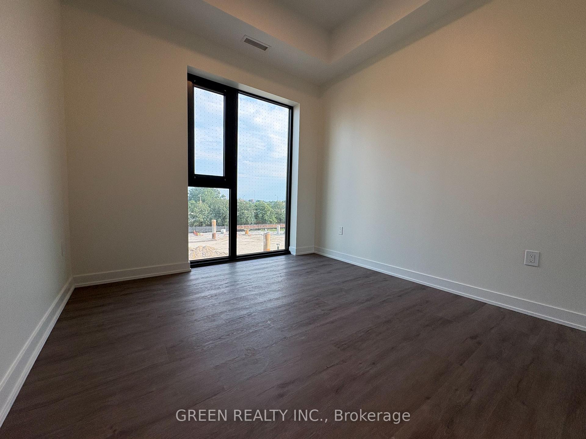 Photo 18 of Unit 401, 25 Gibbs Road, Etobicoke, Islington-City Centre West — HOMEH