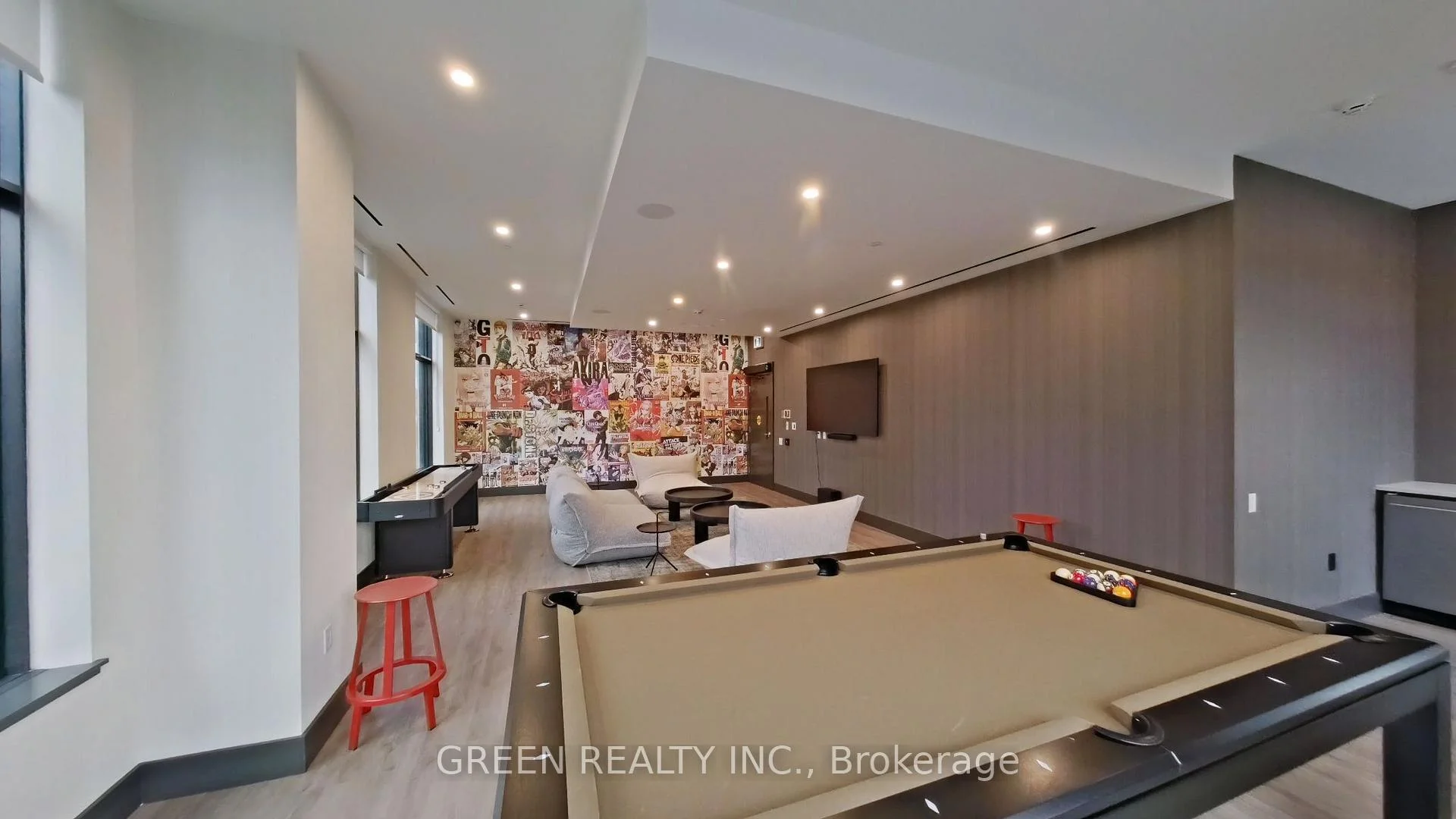 Photo 4 of Unit 401, 25 Gibbs Road, Etobicoke, Islington-City Centre West — HOMEH