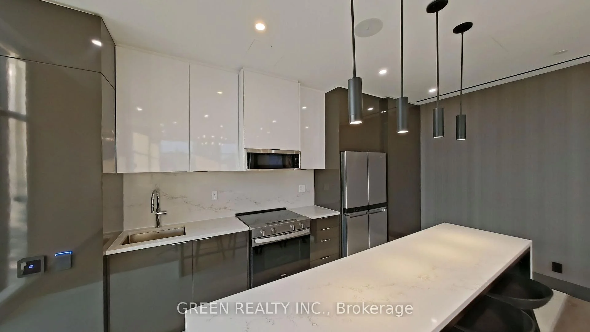 Photo 36 of Unit 401, 25 Gibbs Road, Etobicoke, Islington-City Centre West — HOMEH