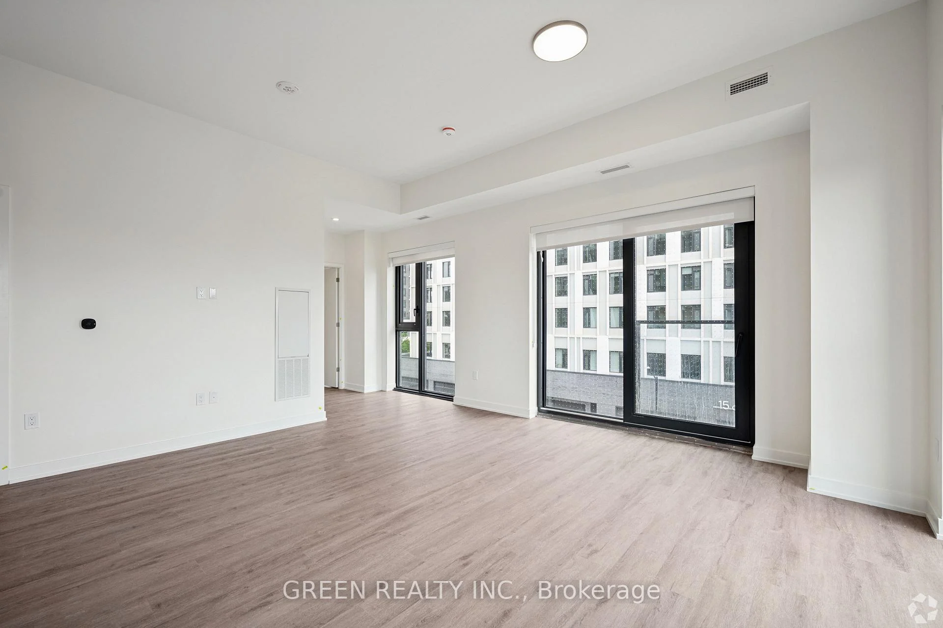 Photo 45 of Unit 401, 25 Gibbs Road, Etobicoke, Islington-City Centre West — HOMEH
