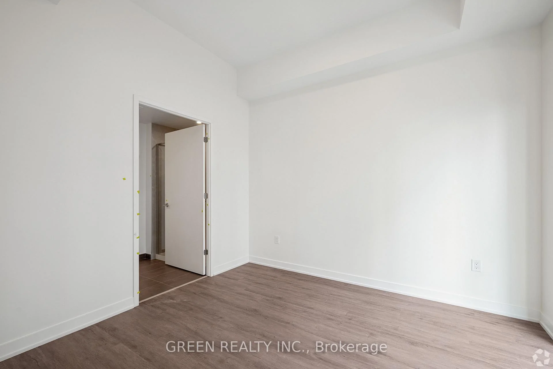 Photo 48 of Unit 401, 25 Gibbs Road, Etobicoke, Islington-City Centre West — HOMEH