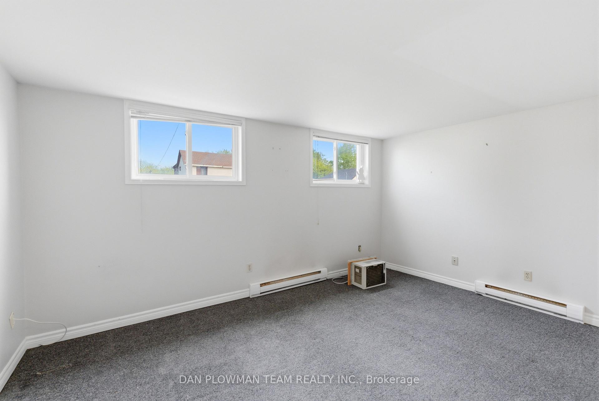 Photo 1 of Unit 3, 176 Nassau Street, Oshawa, Vanier — HOMEH