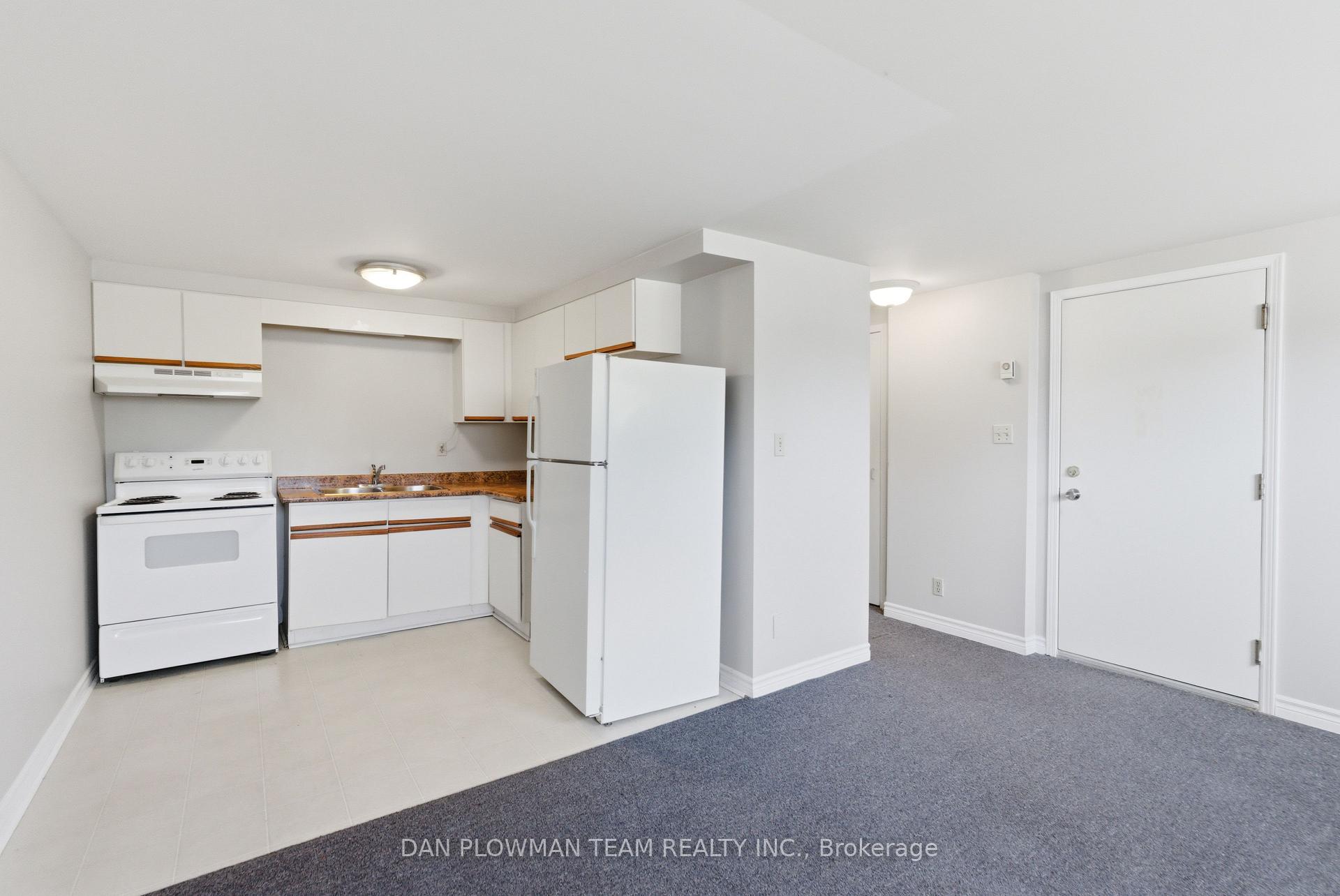 Photo 2 of Unit 3, 176 Nassau Street, Oshawa, Vanier — HOMEH