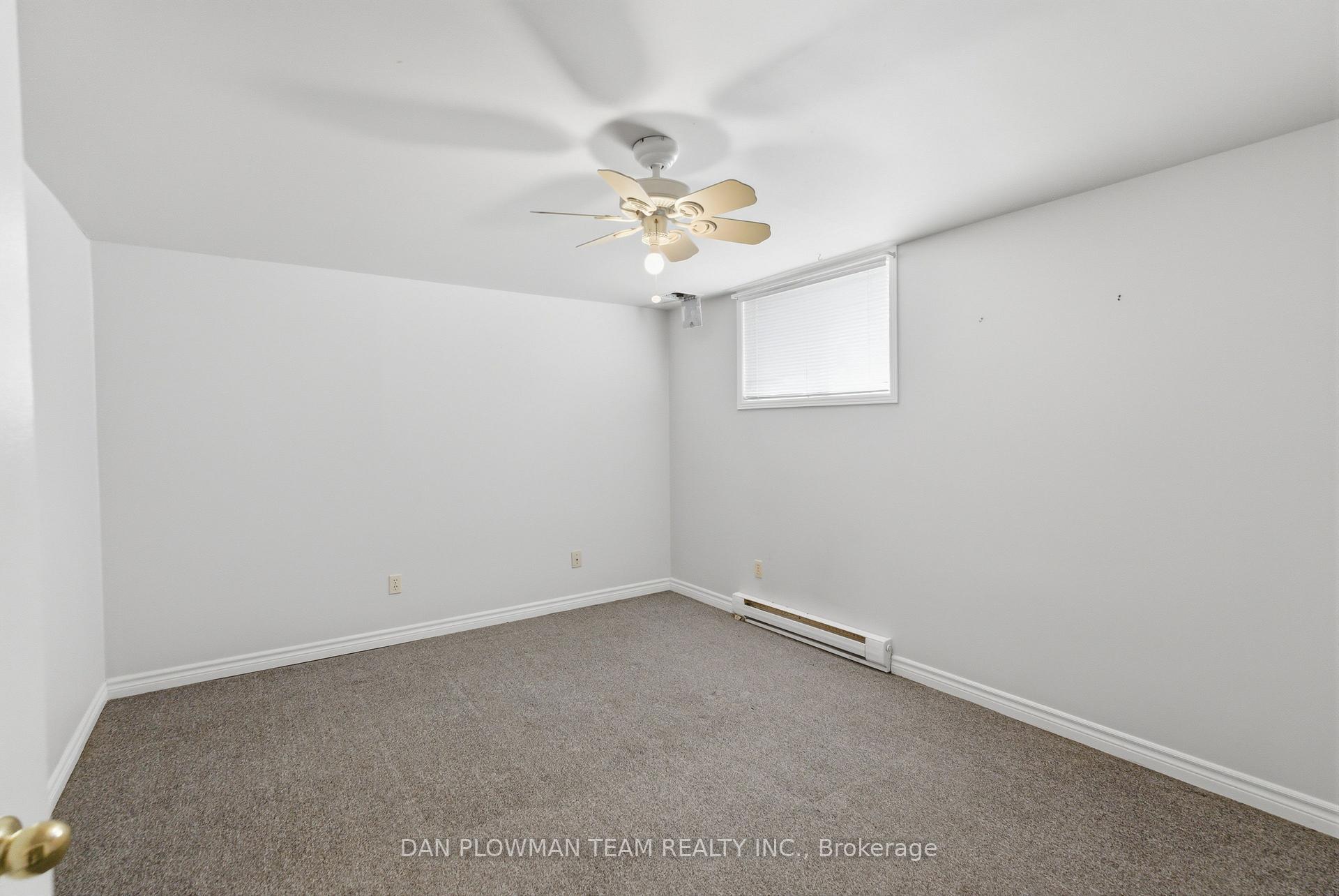 Photo 5 of Unit 3, 176 Nassau Street, Oshawa, Vanier — HOMEH