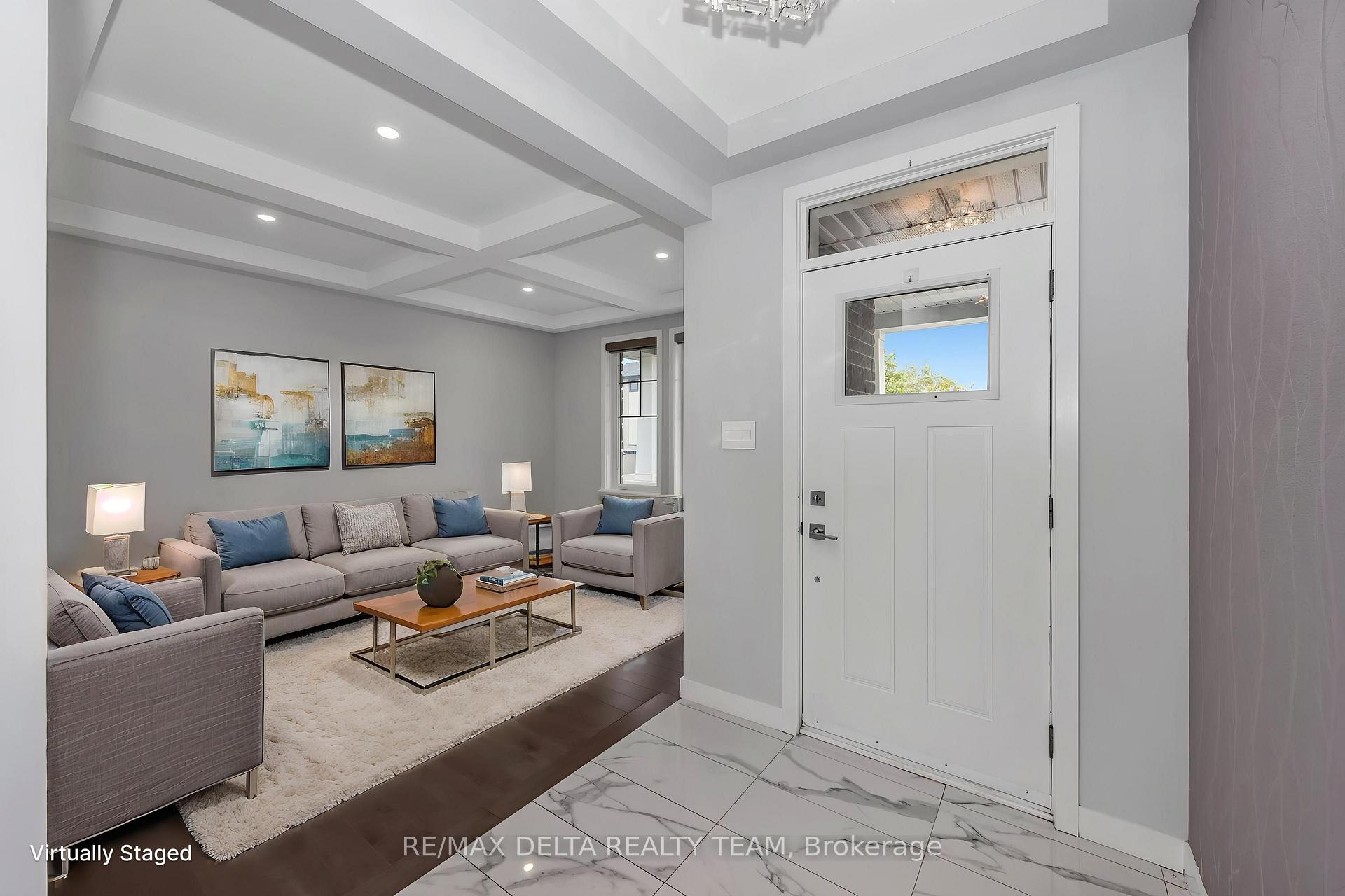 Photo 3 of 165 Groningen Street, Ottawa, Kanata - Emerald Meadows/Trailwest — HOMEH