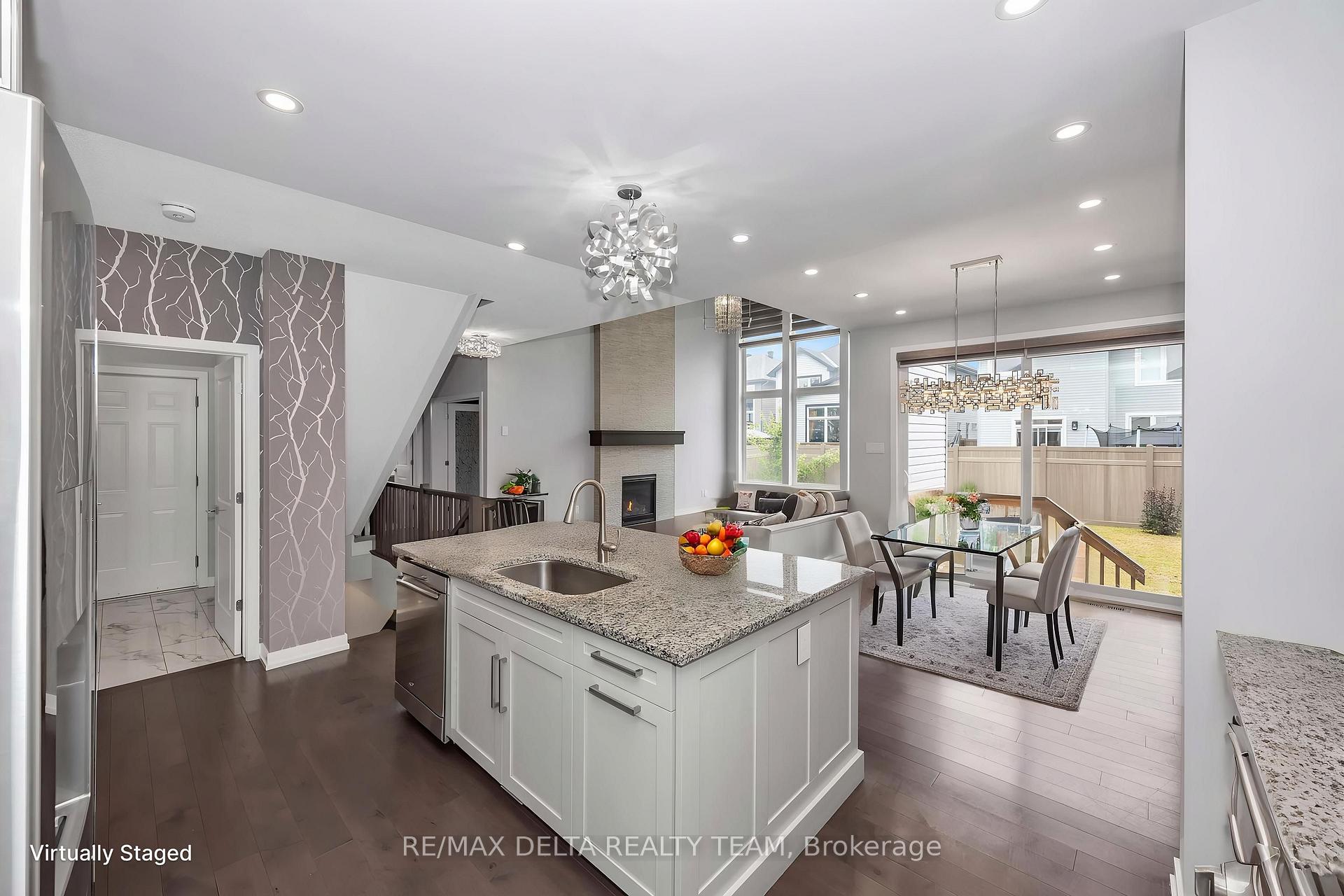 Photo 6 of 165 Groningen Street, Ottawa, Kanata - Emerald Meadows/Trailwest — HOMEH