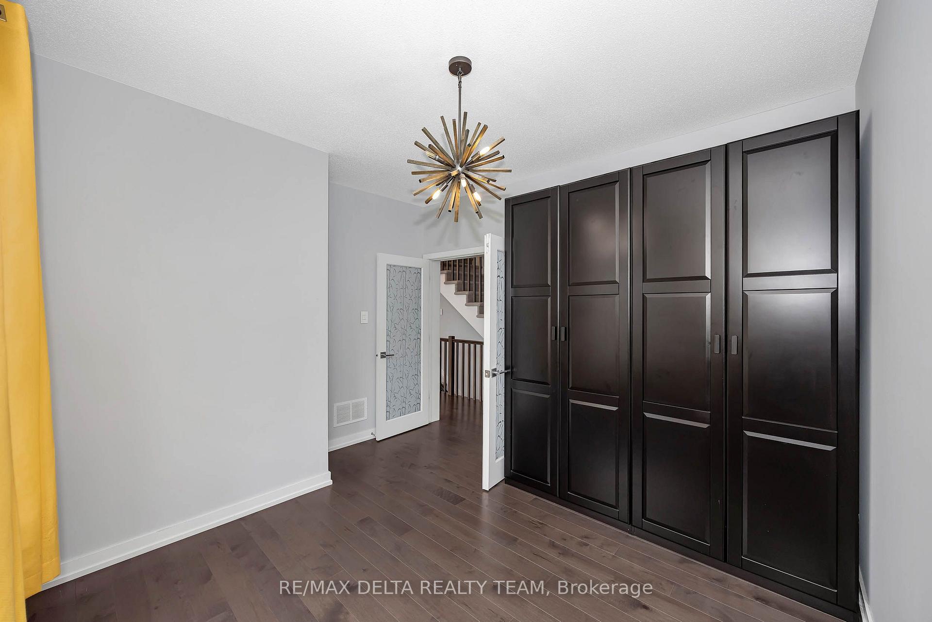Photo 24 of 165 Groningen Street, Ottawa, Kanata - Emerald Meadows/Trailwest — HOMEH