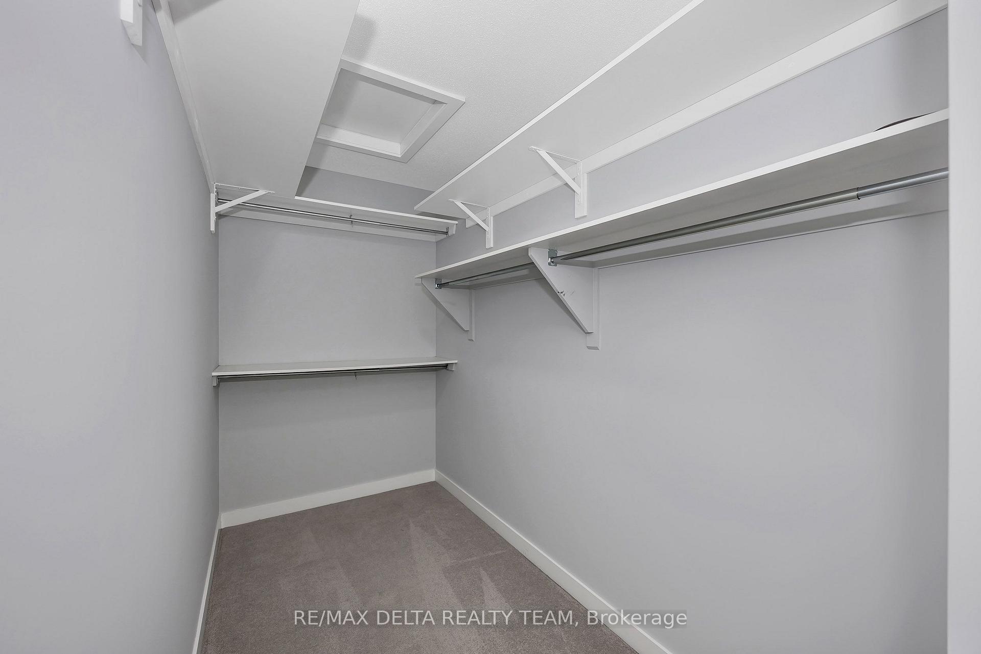 Photo 29 of 165 Groningen Street, Ottawa, Kanata - Emerald Meadows/Trailwest — HOMEH