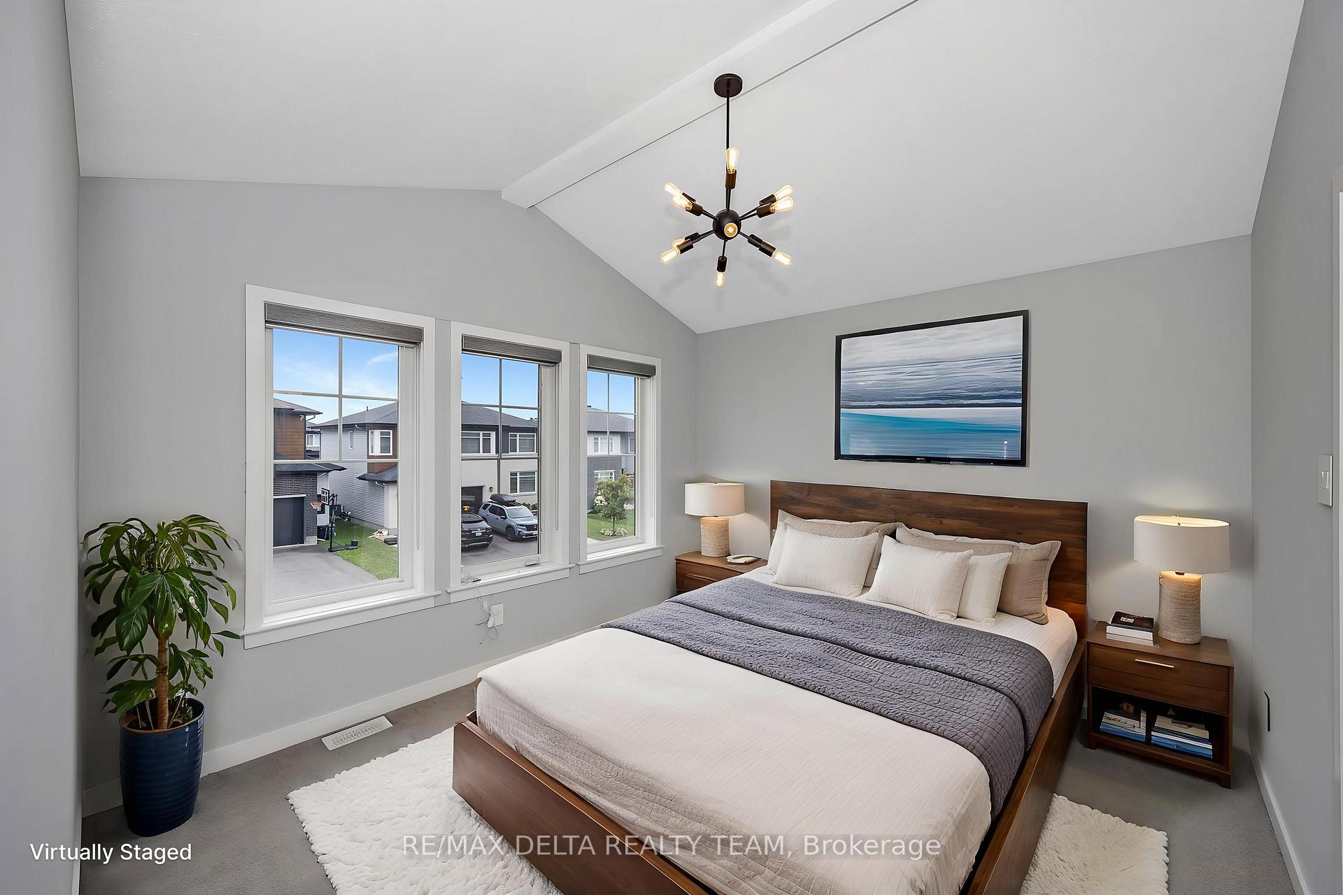 Photo 32 of 165 Groningen Street, Ottawa, Kanata - Emerald Meadows/Trailwest — HOMEH