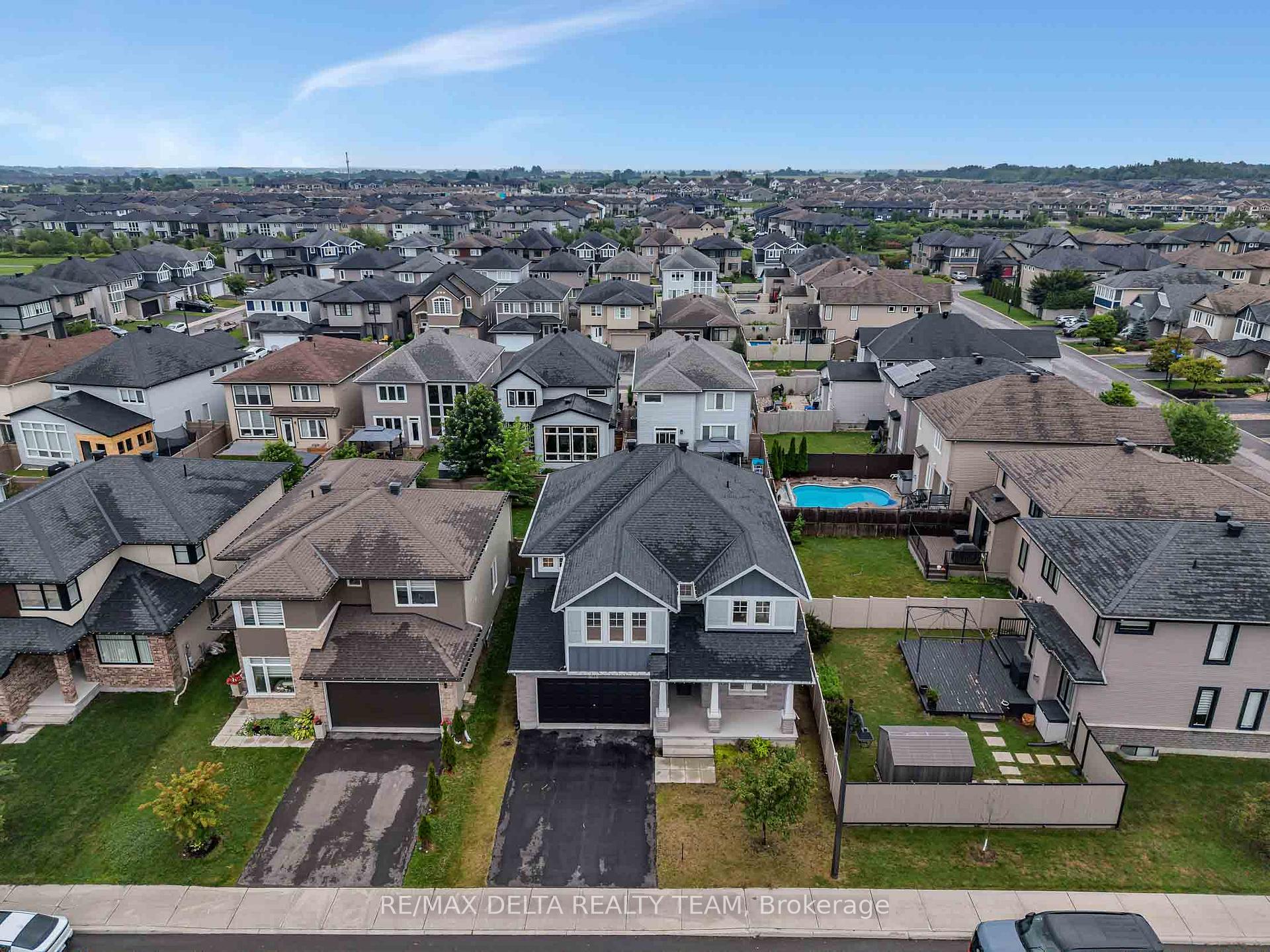 Photo 45 of 165 Groningen Street, Ottawa, Kanata - Emerald Meadows/Trailwest — HOMEH