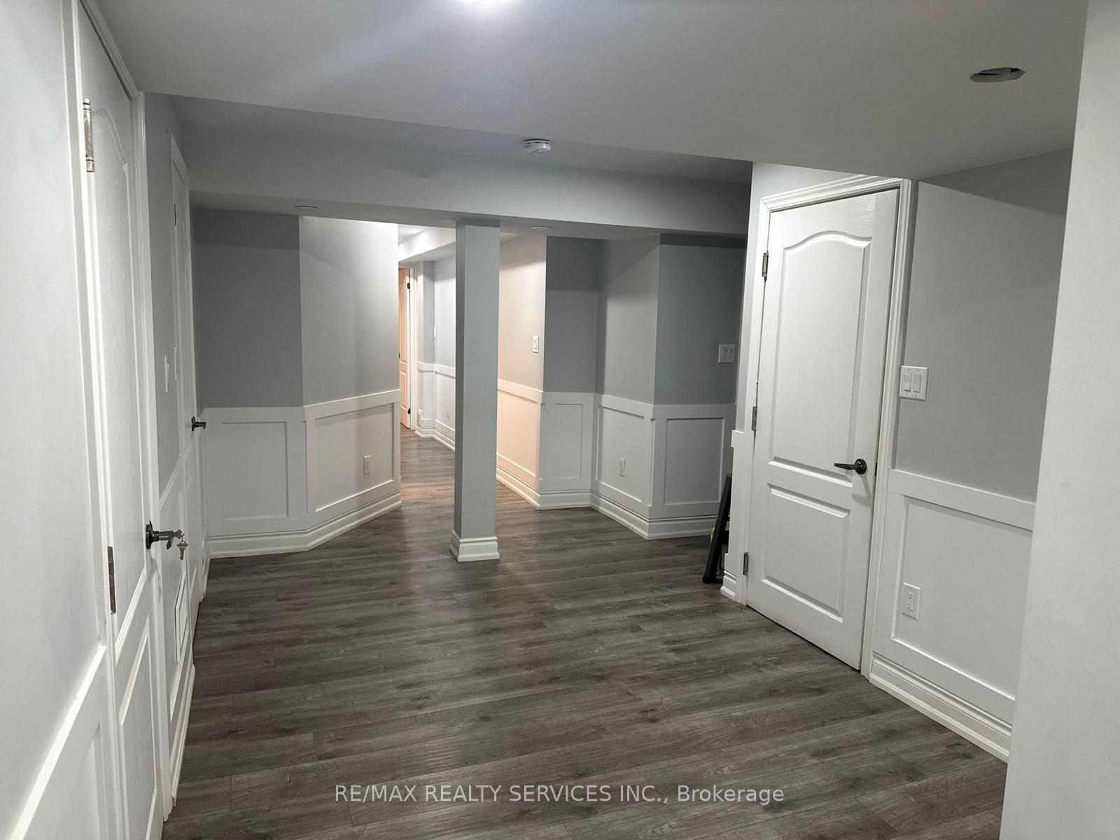 Photo 10 of 266 Dougall Avenue, Caledon, Rural Caledon — HOMEH
