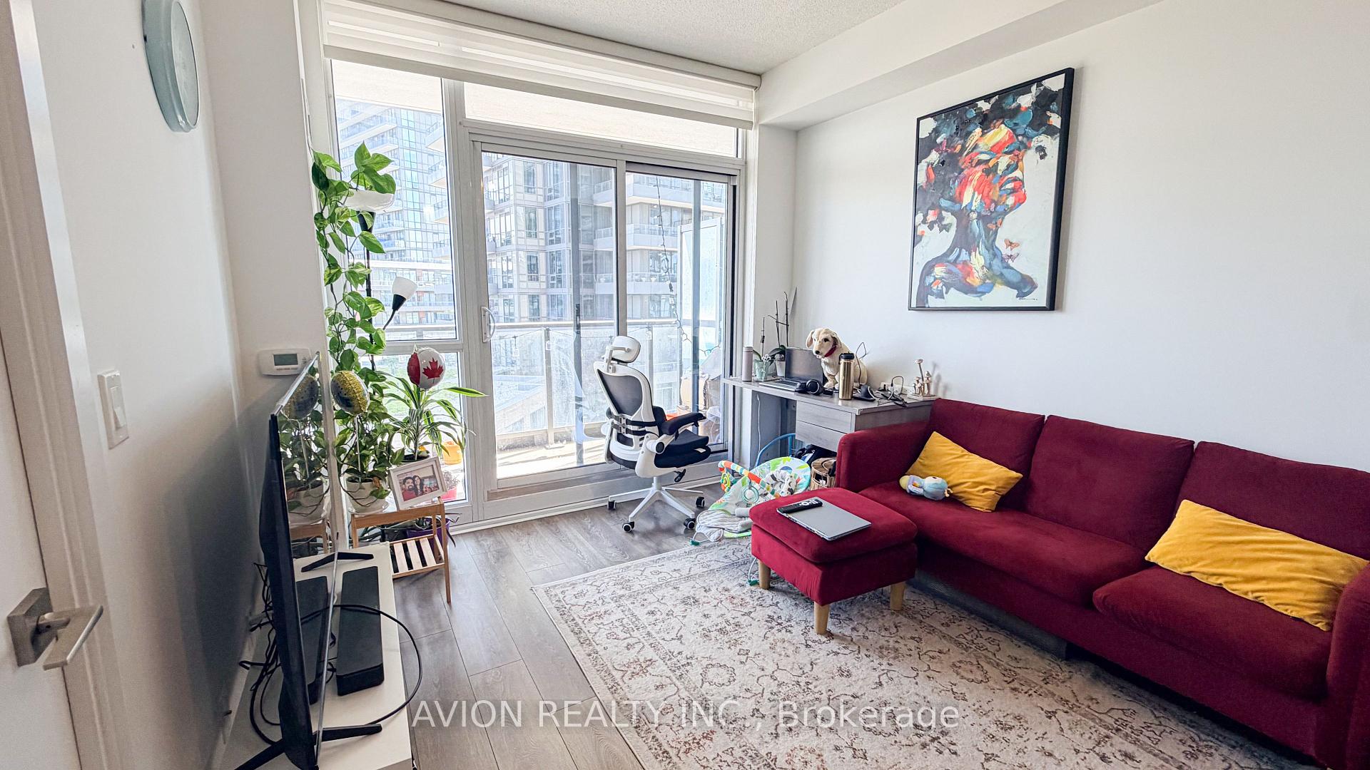 Photo 4 of Unit 503, 56 Forest Manor Road, North York, Henry Farm — HOMEH