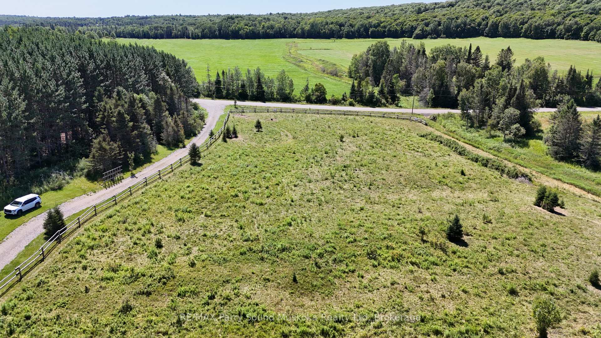 Photo 11 of 107 Miller Road, Magnetawan — HOMEH