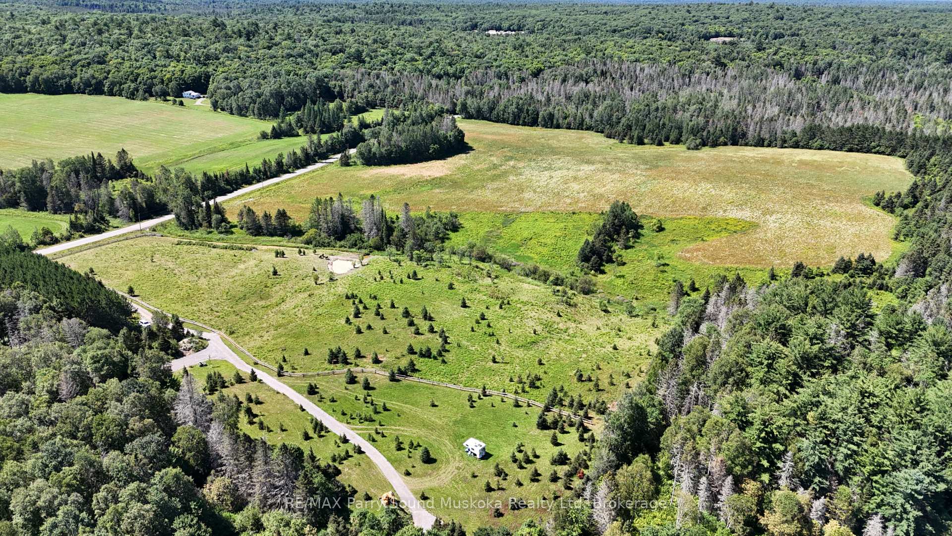 Photo 16 of 107 Miller Road, Magnetawan — HOMEH