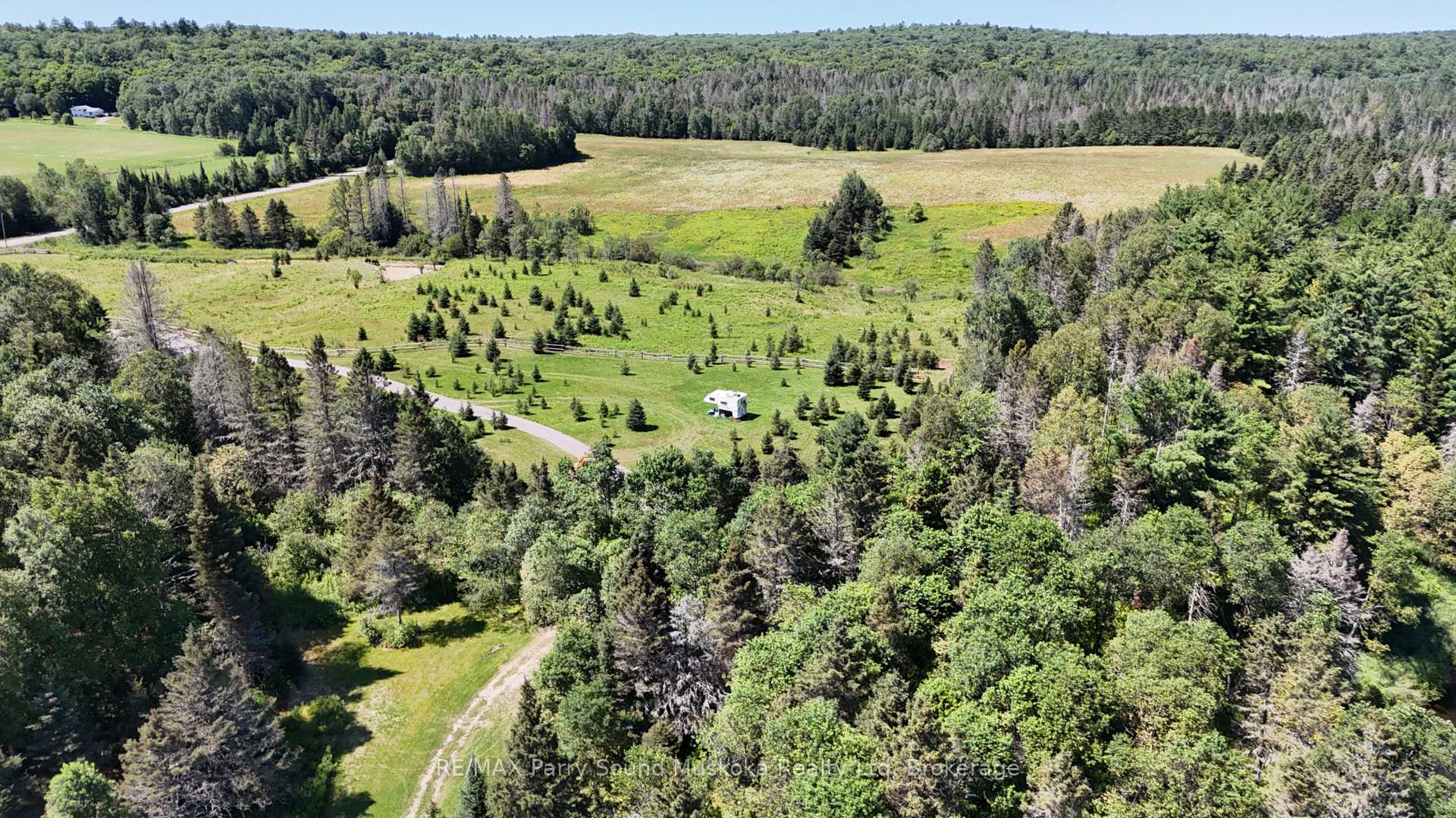Photo 24 of 107 Miller Road, Magnetawan — HOMEH