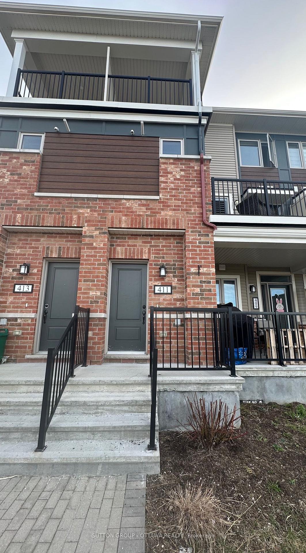 Photo 2 of 411 Pilot Private, Ottawa, Kanata - Emerald Meadows/Trailwest — HOMEH
