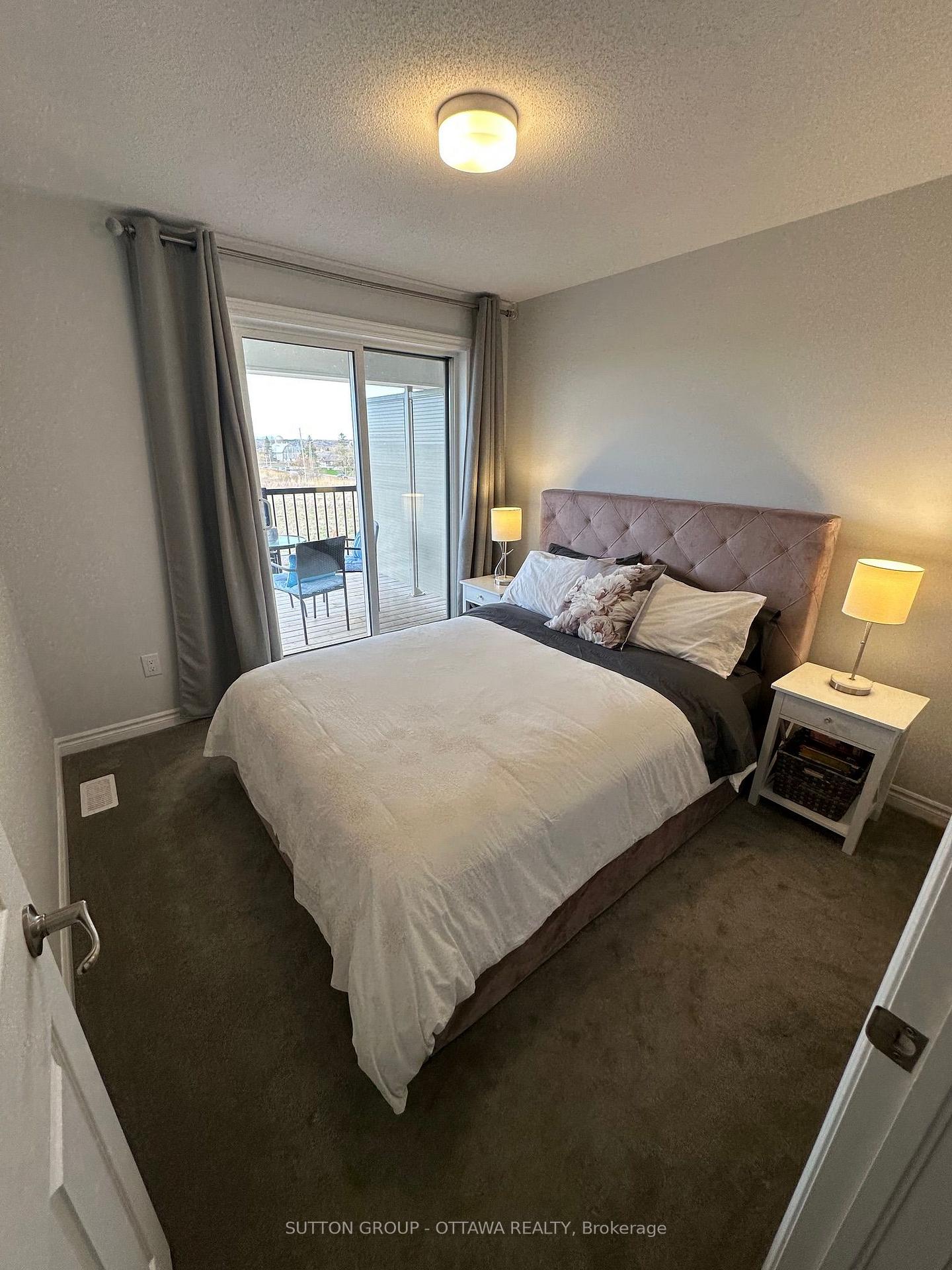 Photo 12 of 411 Pilot Private, Ottawa, Kanata - Emerald Meadows/Trailwest — HOMEH