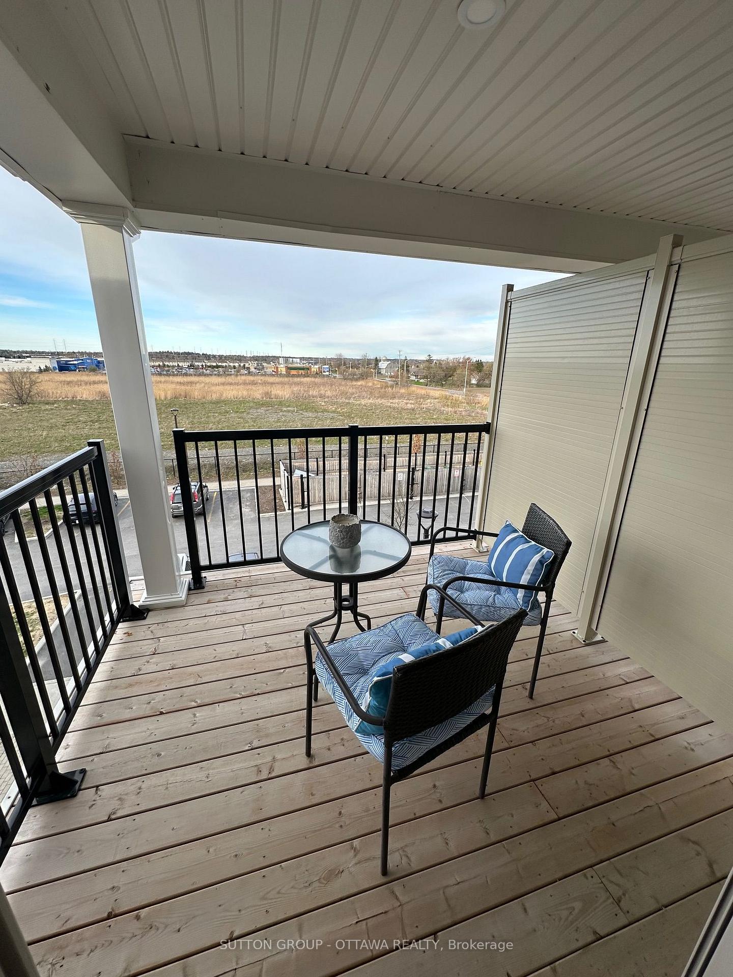 Photo 14 of 411 Pilot Private, Ottawa, Kanata - Emerald Meadows/Trailwest — HOMEH